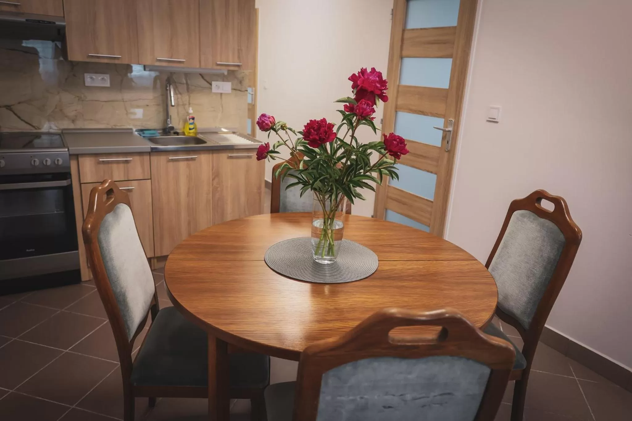 Kitchen or kitchenette in Hotel Apartment Faraon