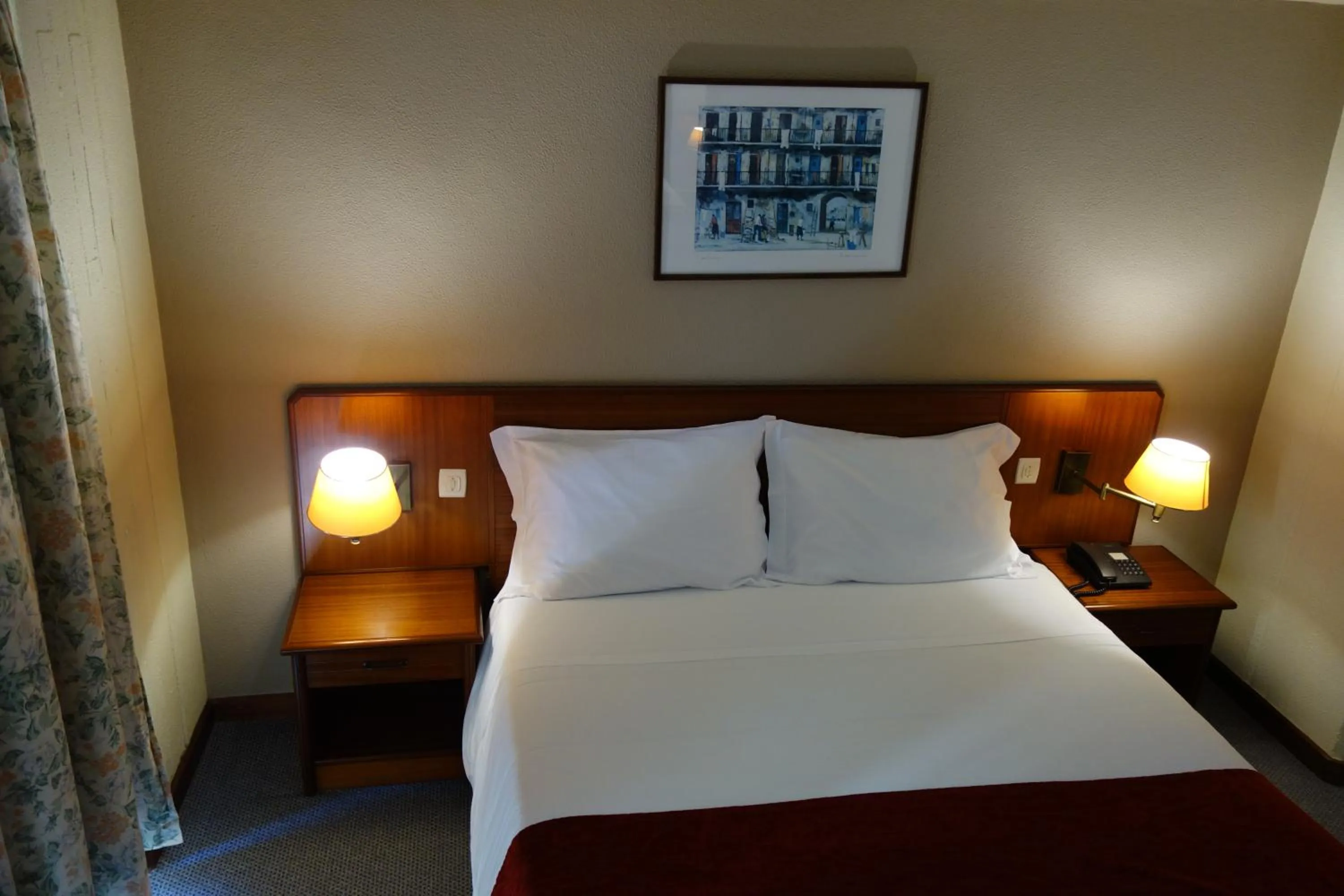 Property building, Bed in Hotel Senhora do Castelo