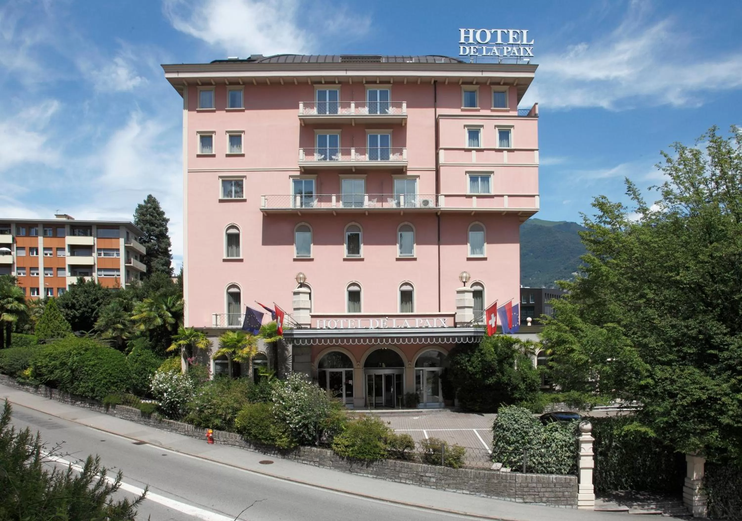 Property building in Hotel De La Paix