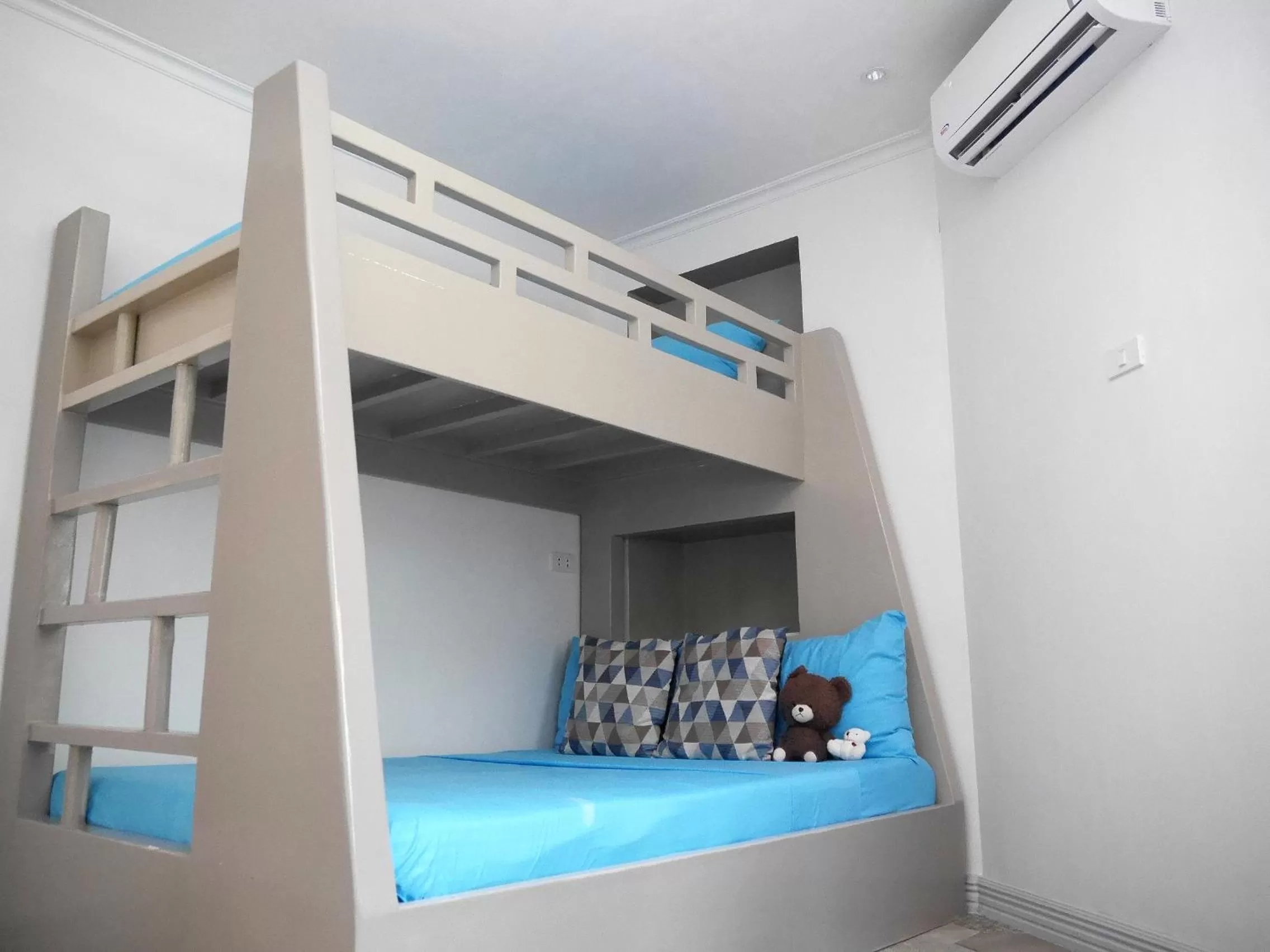 bunk bed in Bohol Dreamcatcher Resort
