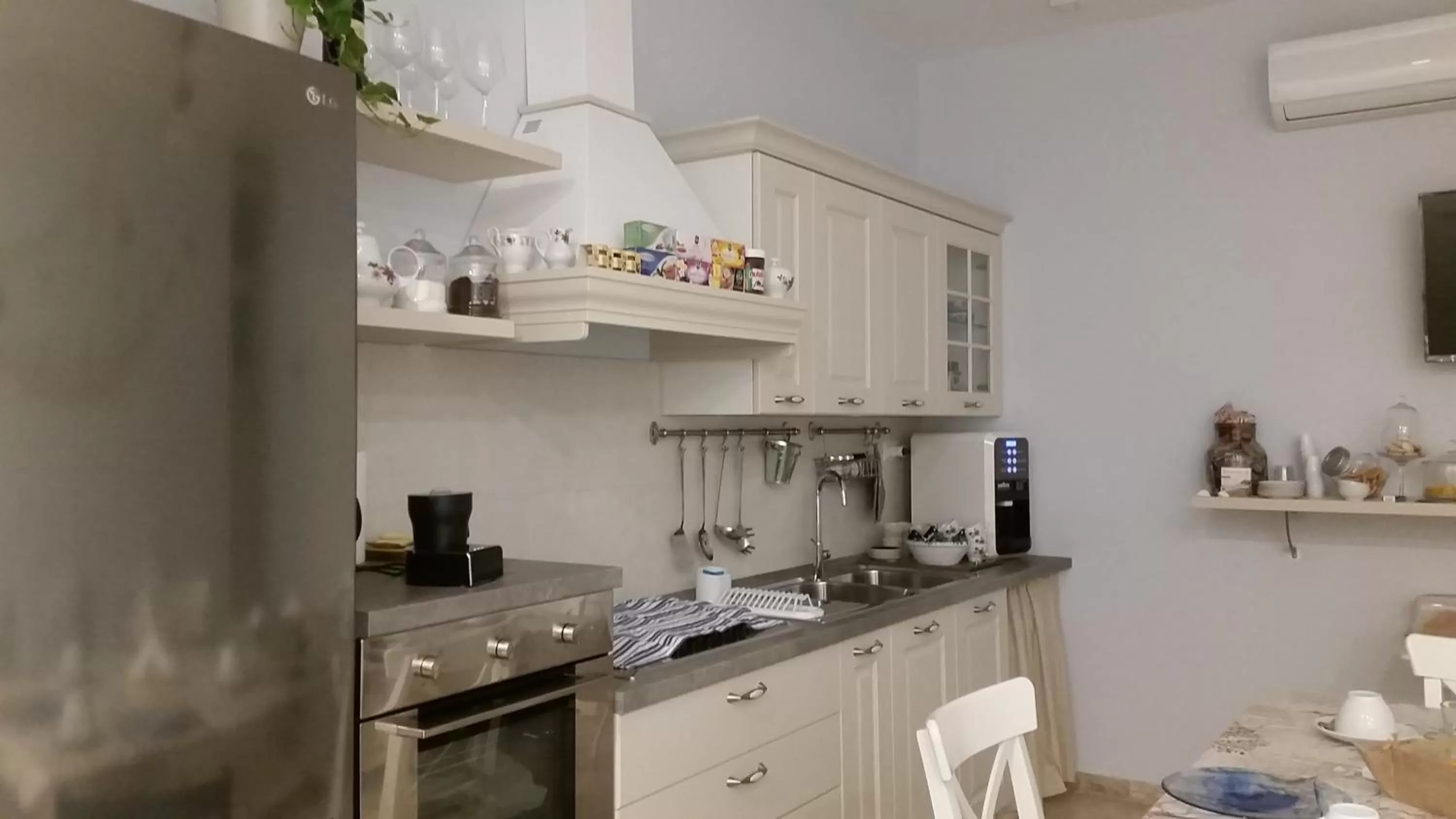 Communal lounge/ TV room in B&B VelAmare