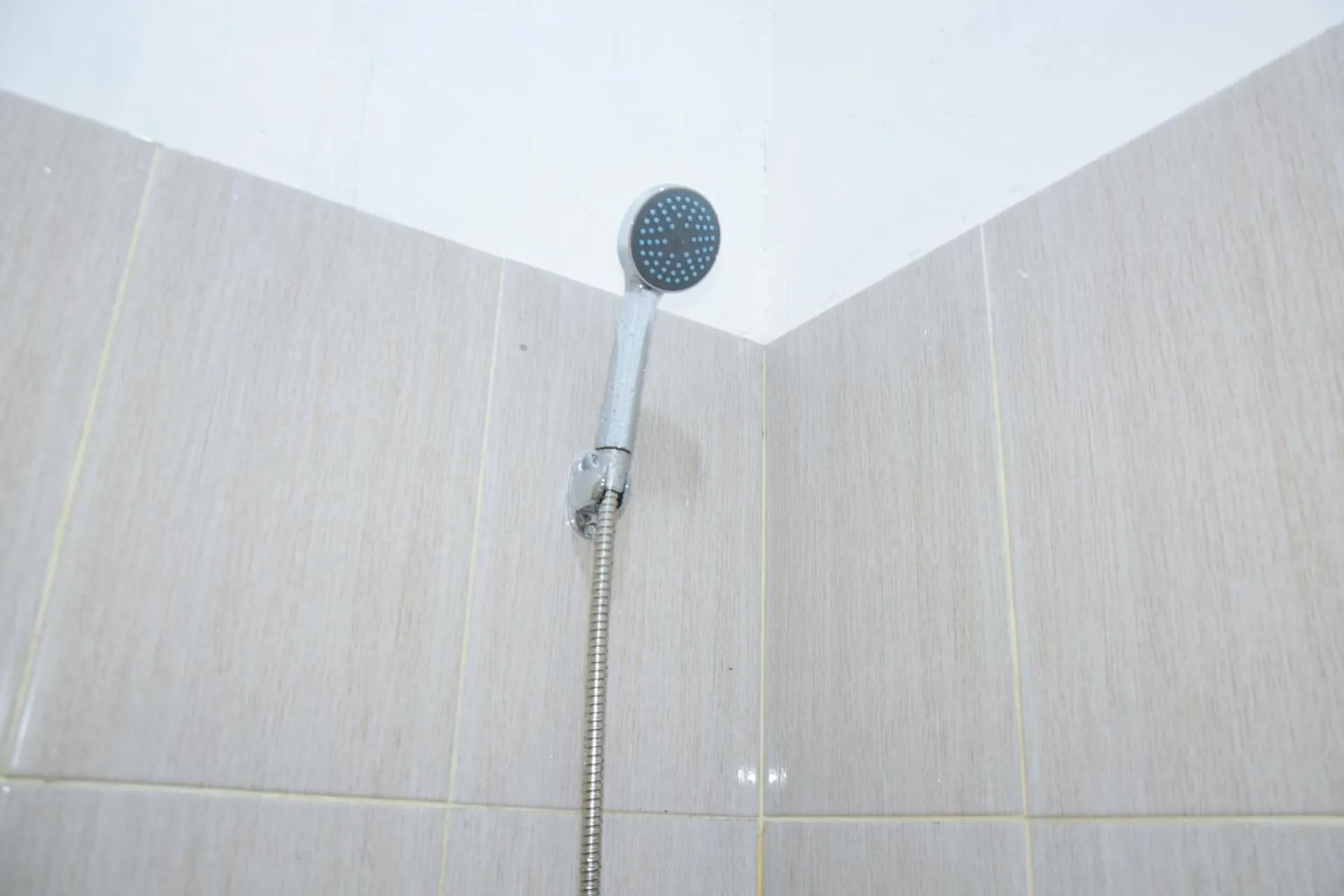 Bathroom in RedDoorz near UIN Sumatera Utara Medan