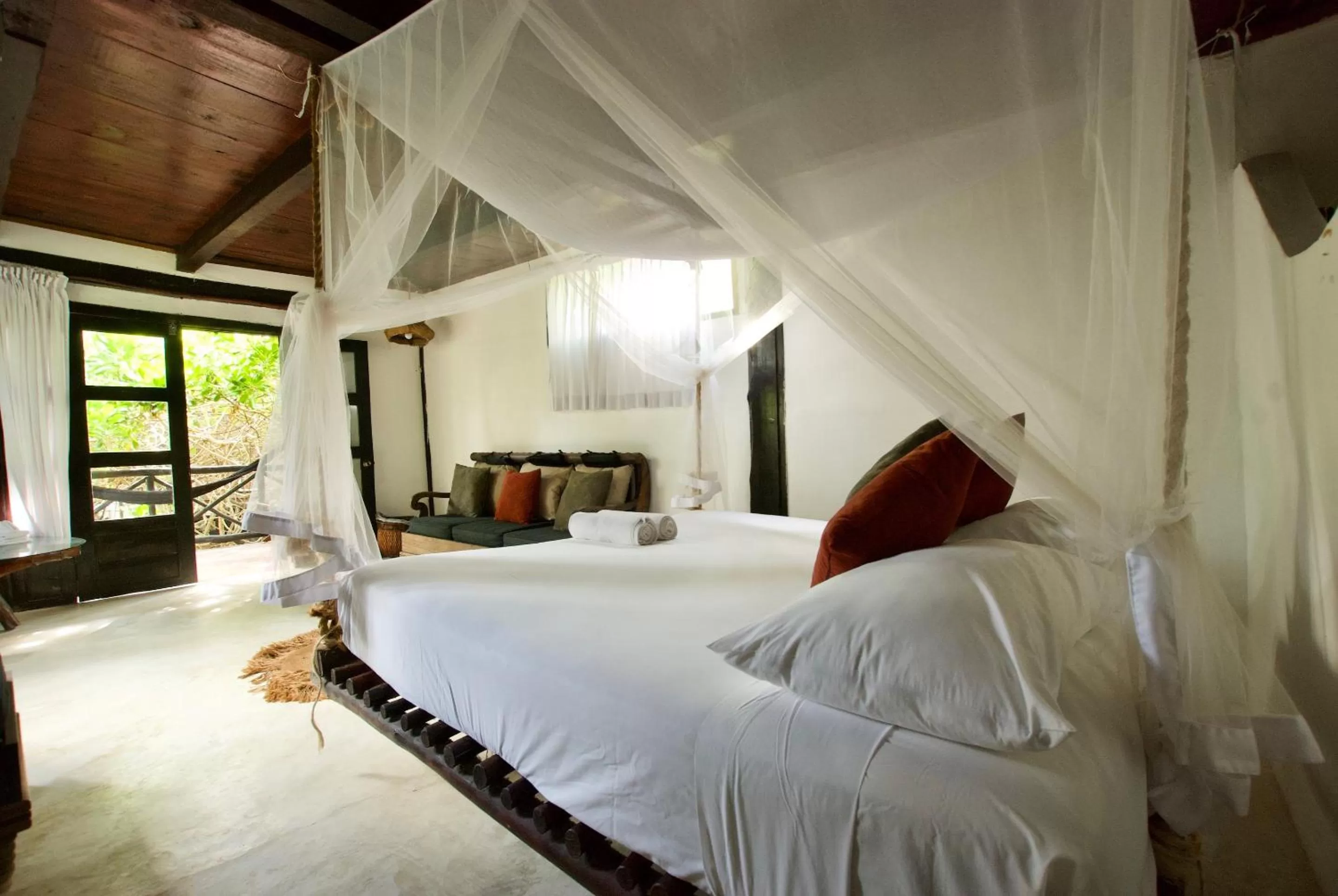 Photo of the whole room, Bed in Hotel Zulum