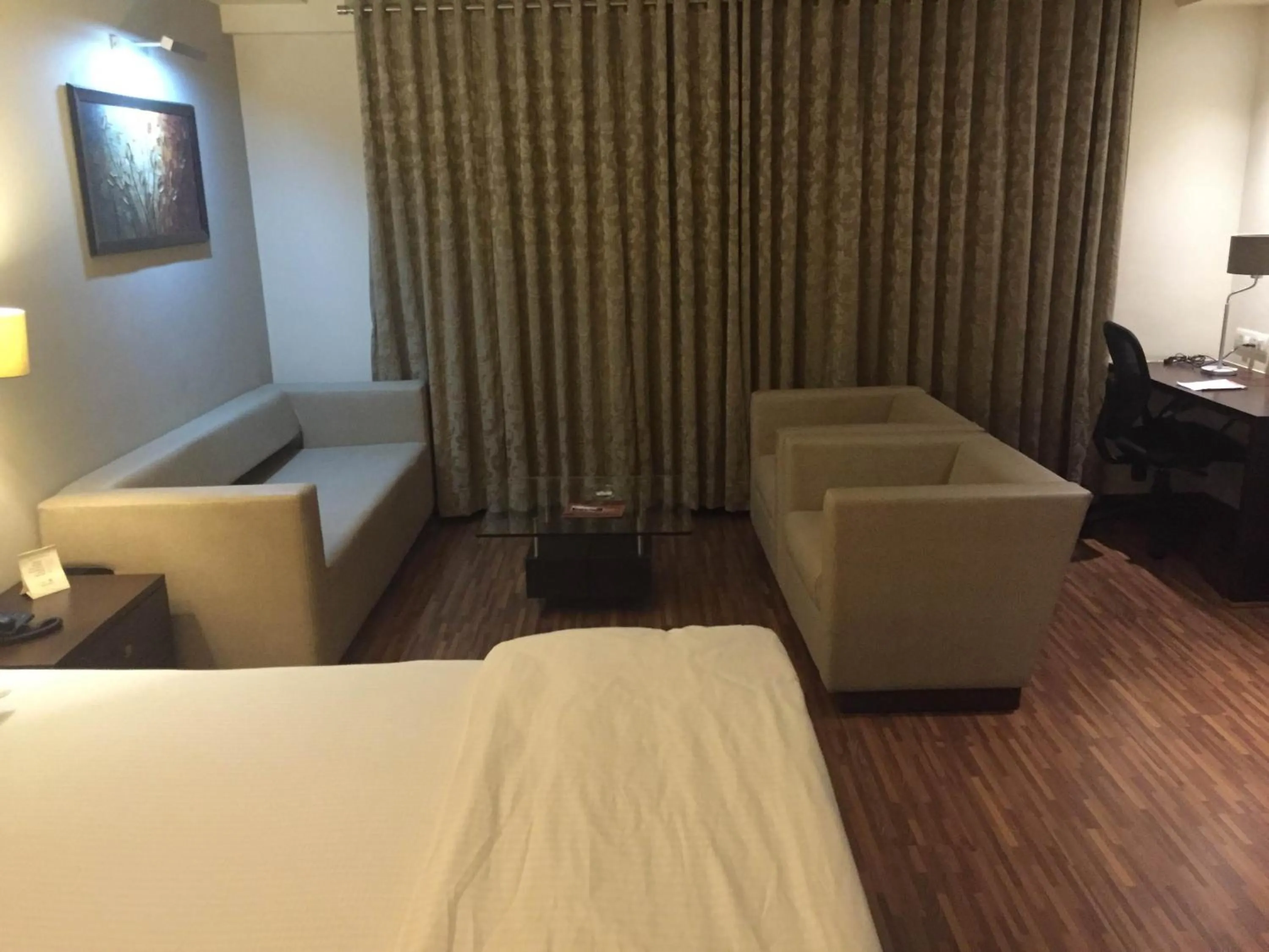 Photo of the whole room, Bed in Hotel Platinum Inn