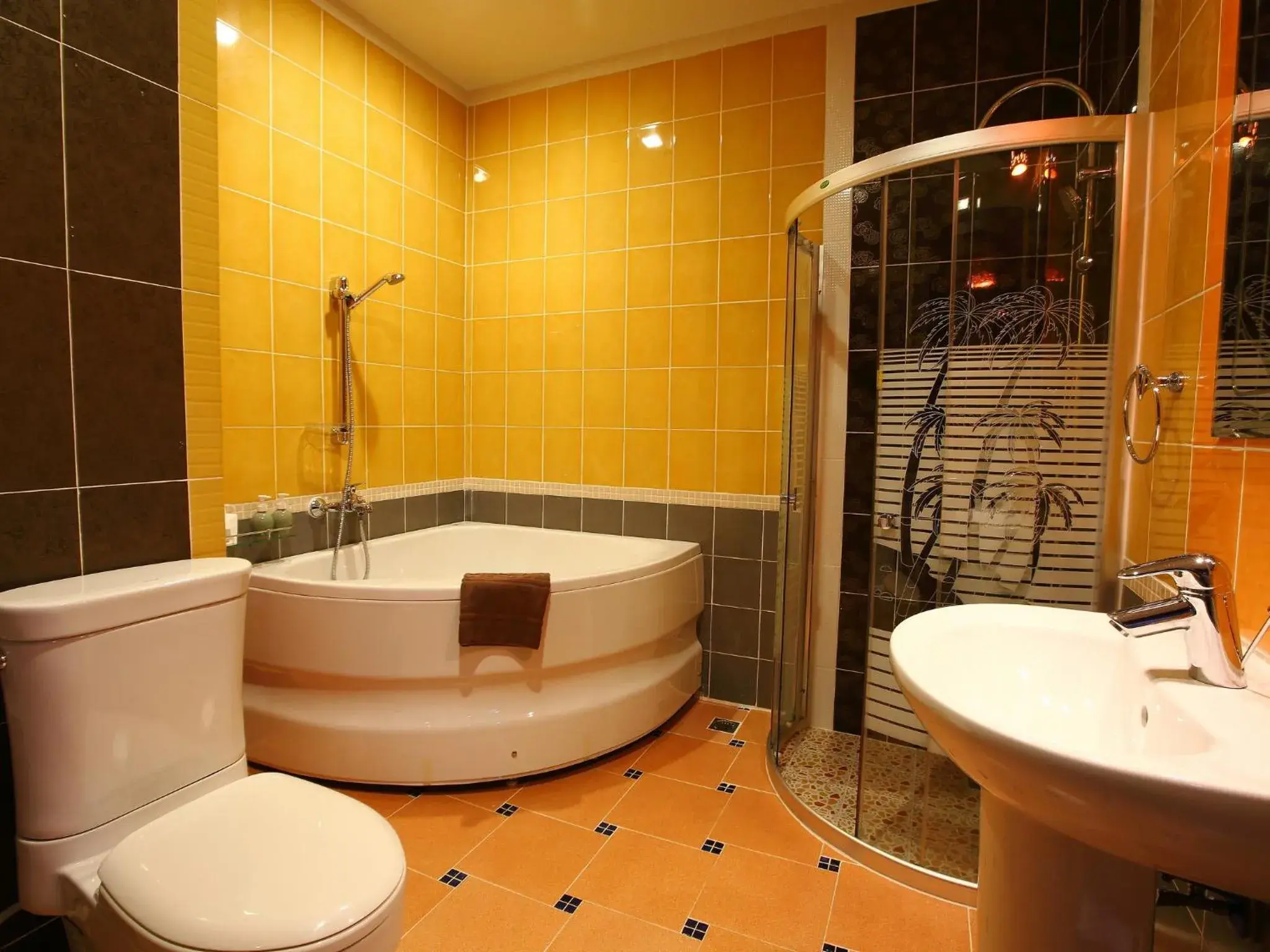 Superior King or Twin Room in At Chiang Mai Hotel Superior King or Twin Room in At Chiang Mai Hotel