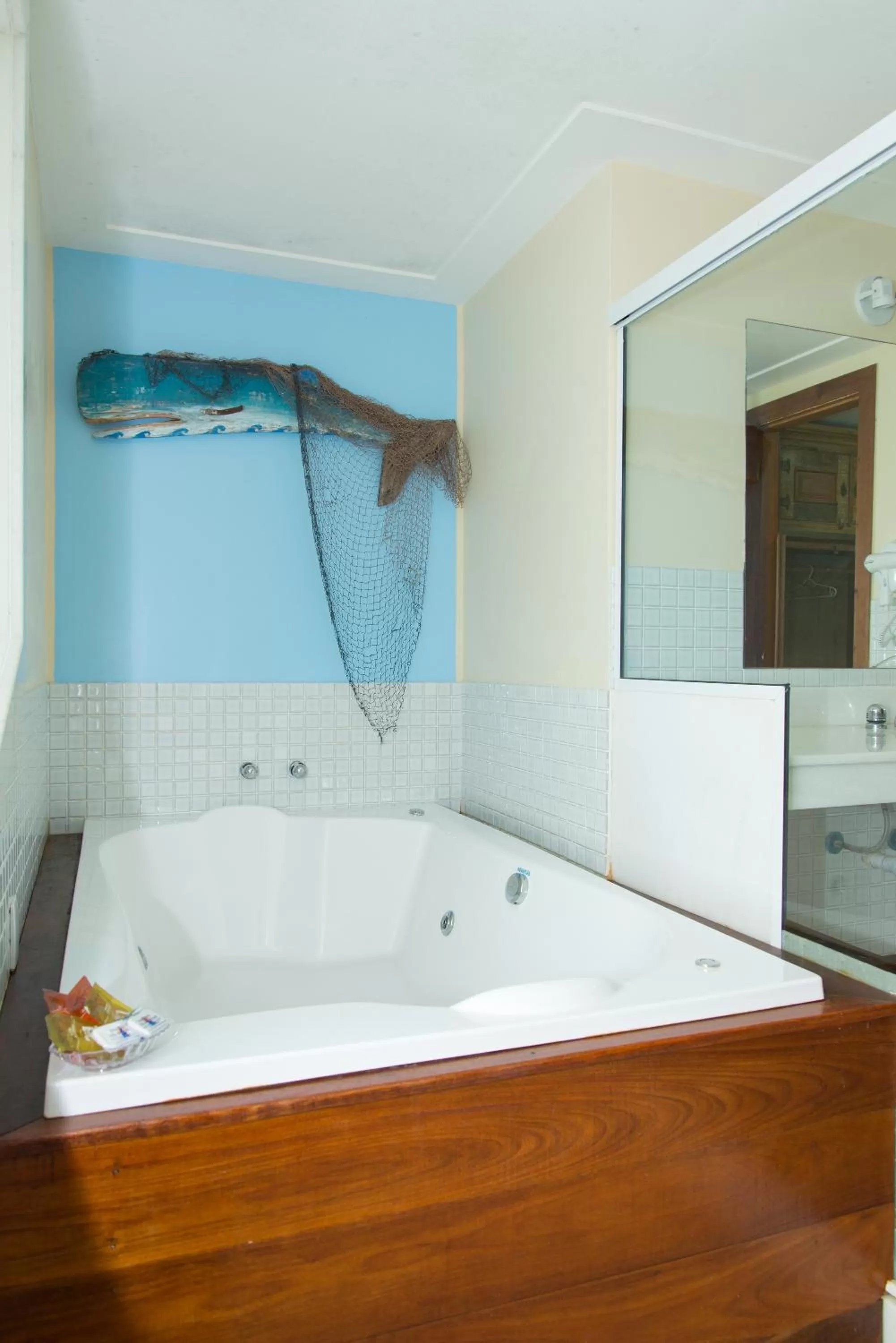 Decorative detail, Bathroom in Pousada La Dolce Vita