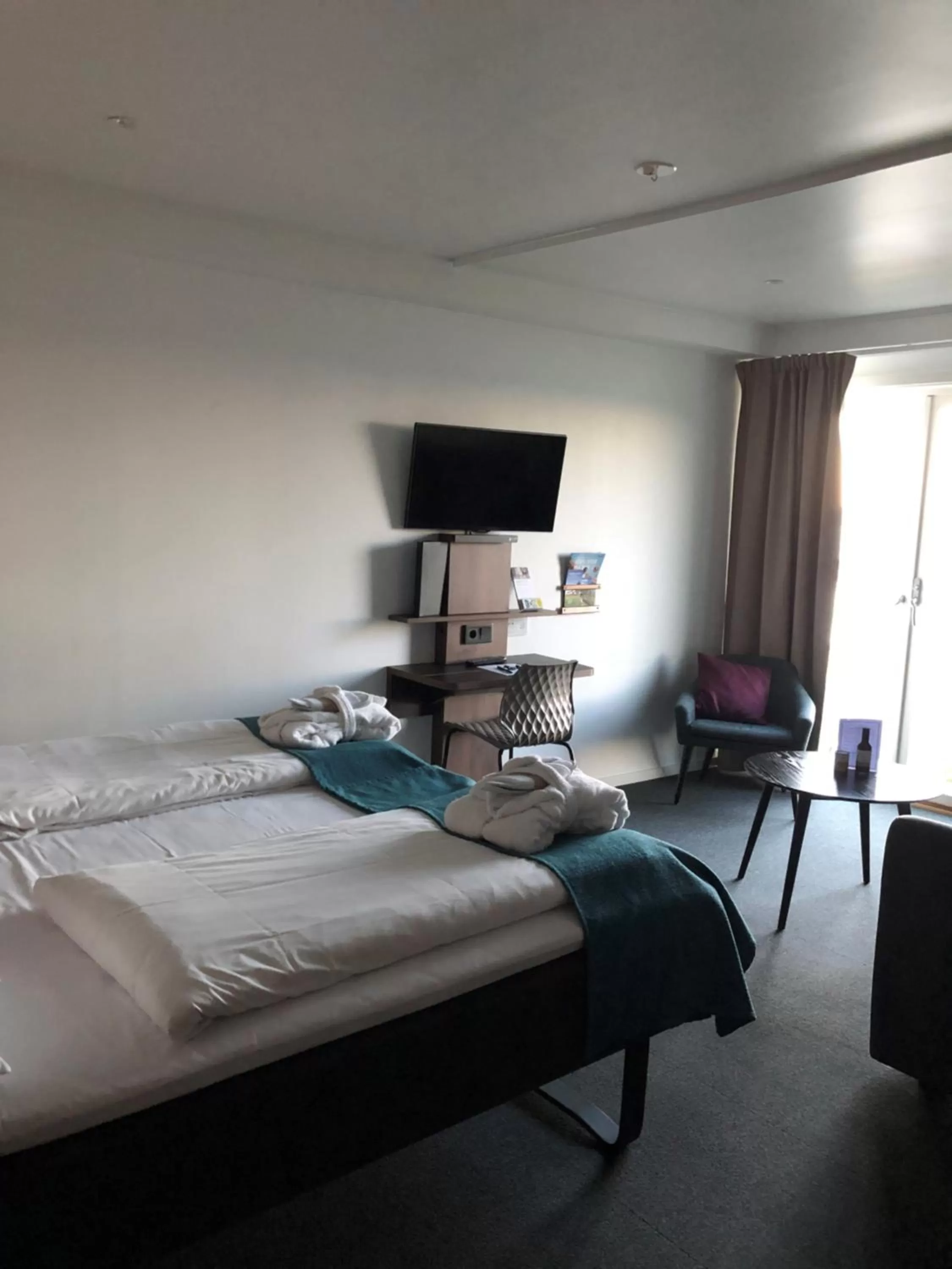 Property building, Bed in Best Western Hotel Corallen