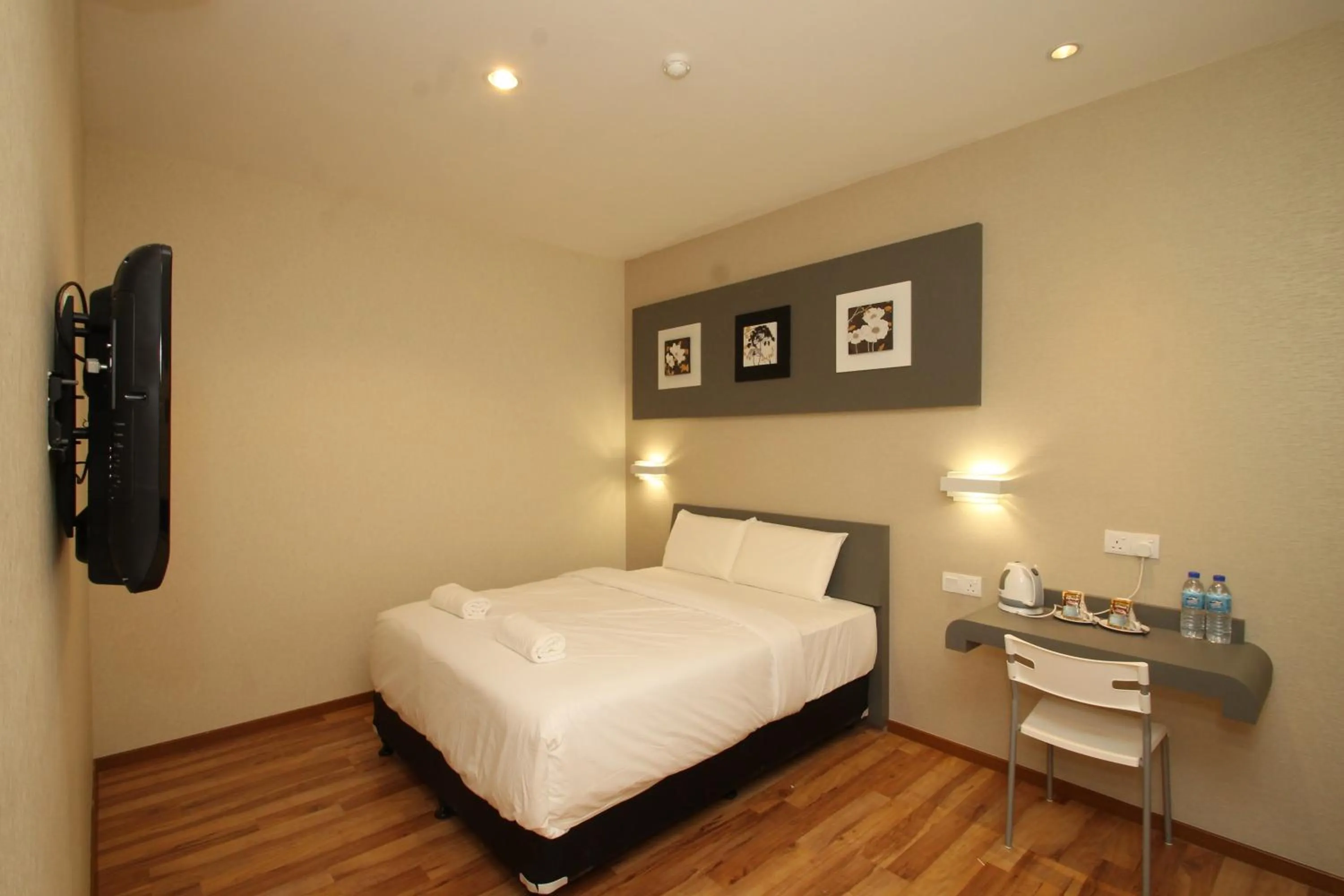 Bedroom, Bed in Ipoh Boutique Hotel