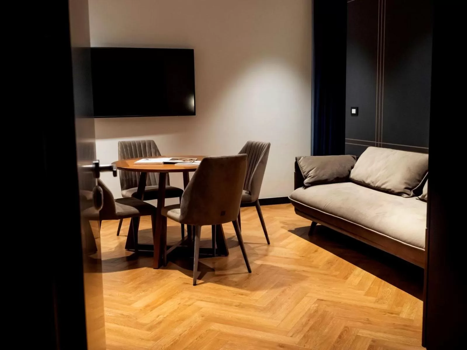 TV and multimedia, TV/Entertainment Center in Moncafe BoutiqueHotel Spa