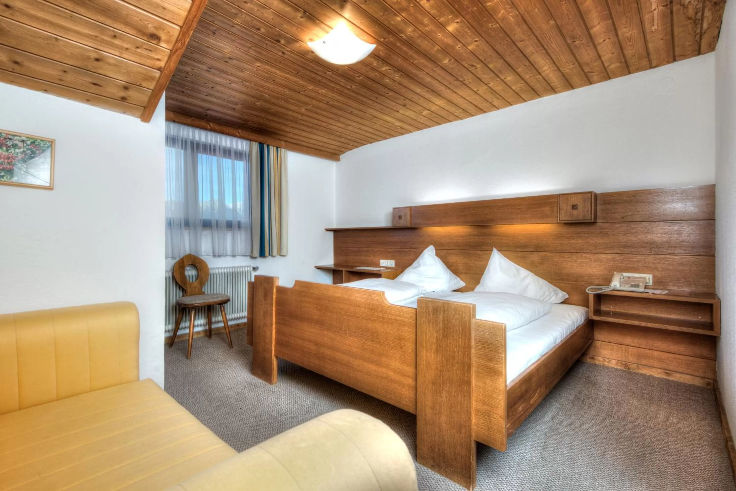 Photo of the whole room, Bed in Bärenwirth - Hotel & Restaurant