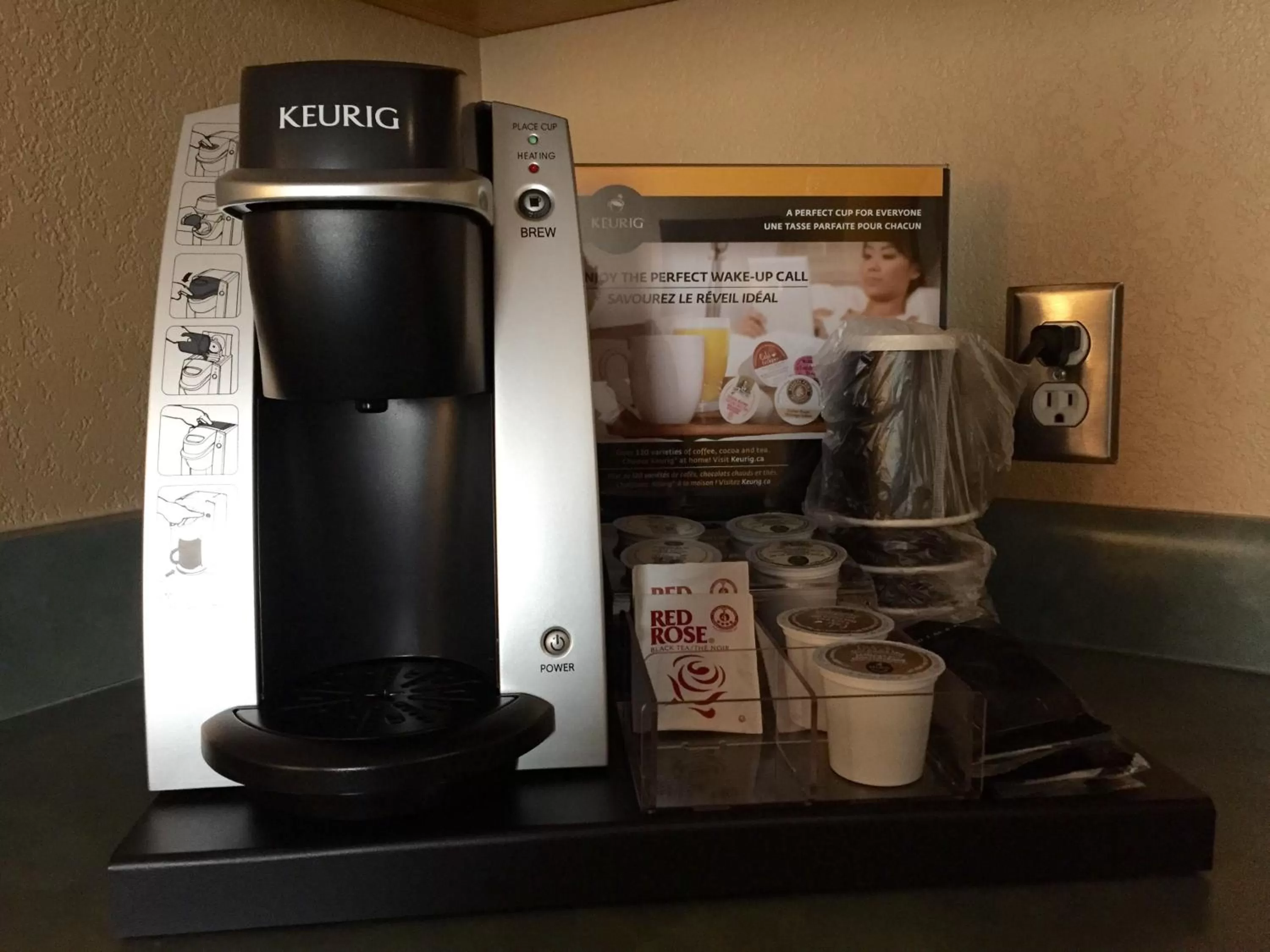 Coffee/tea facilities in Days Inn by Wyndham Estevan