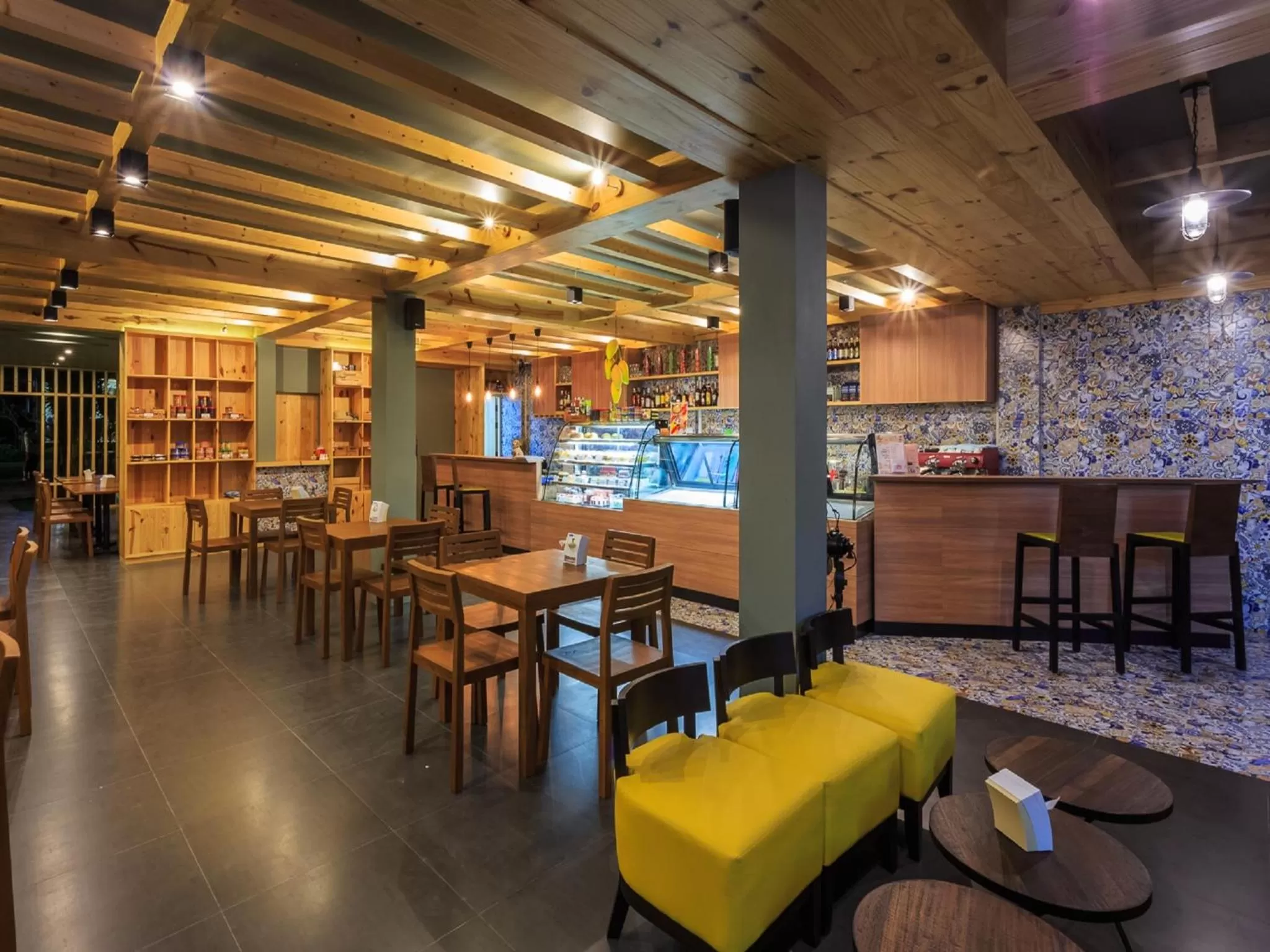 Restaurant/places to eat in Khaolak Forest Resort