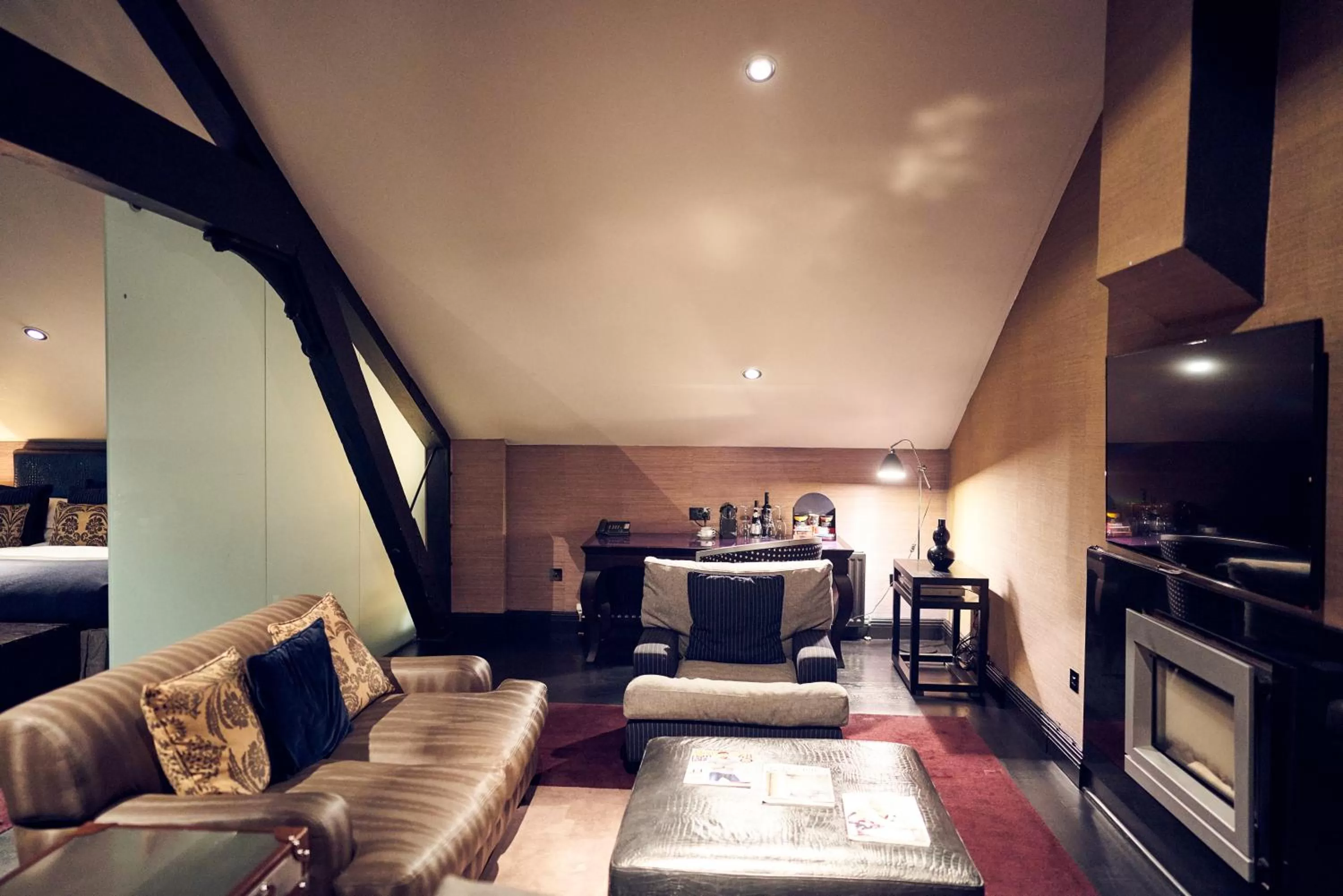 TV and multimedia in Malmaison Belfast