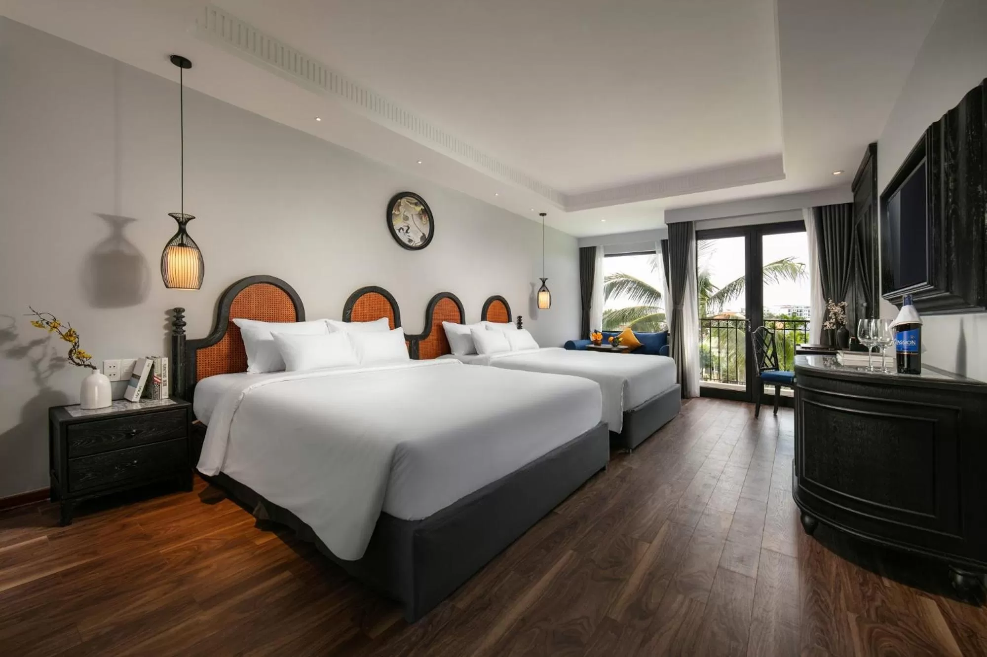 Photo of the whole room, Bed in Shining Riverside Hoi An Boutique & Spa