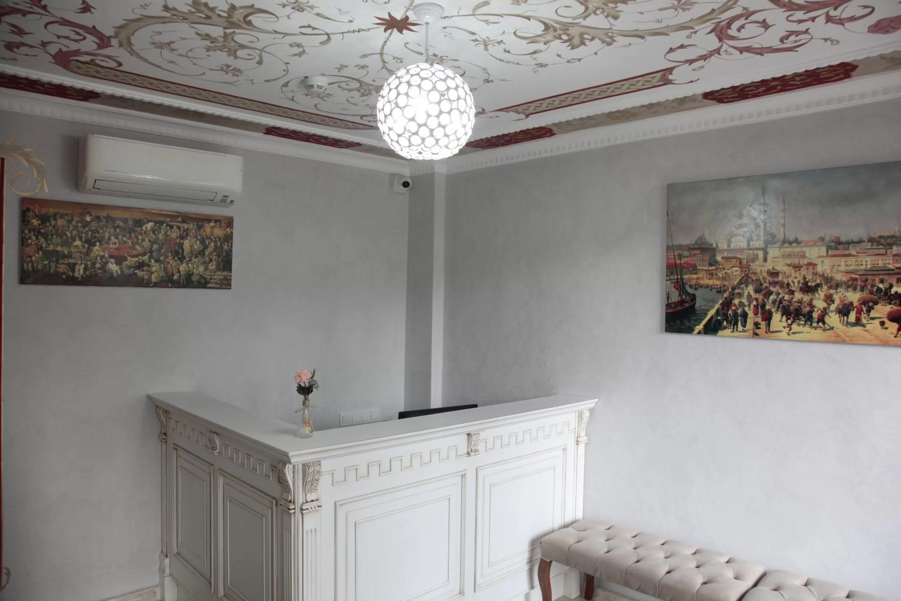 Lobby or reception in ATAM HOTEL