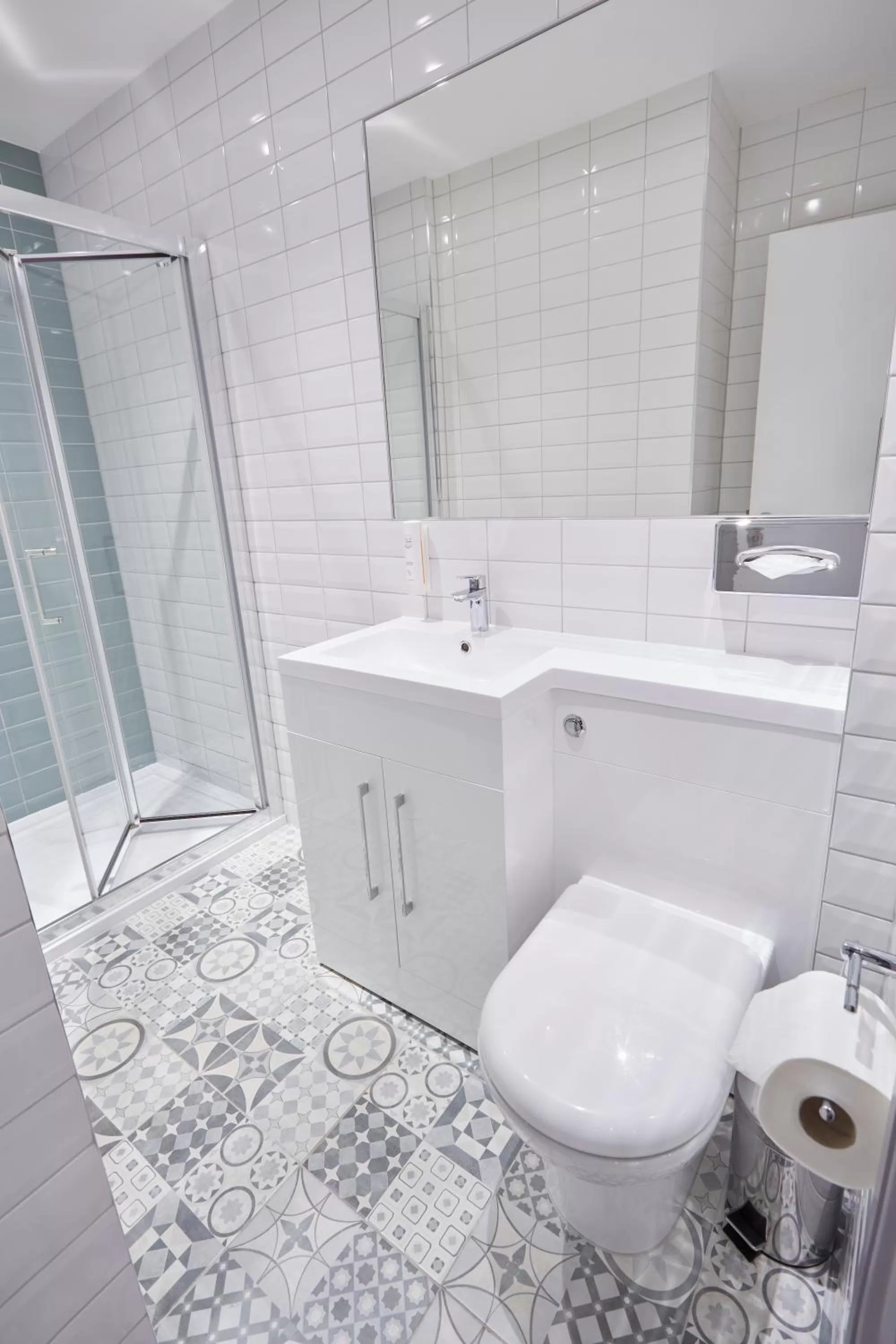 Bathroom in Comfort Inn Victoria