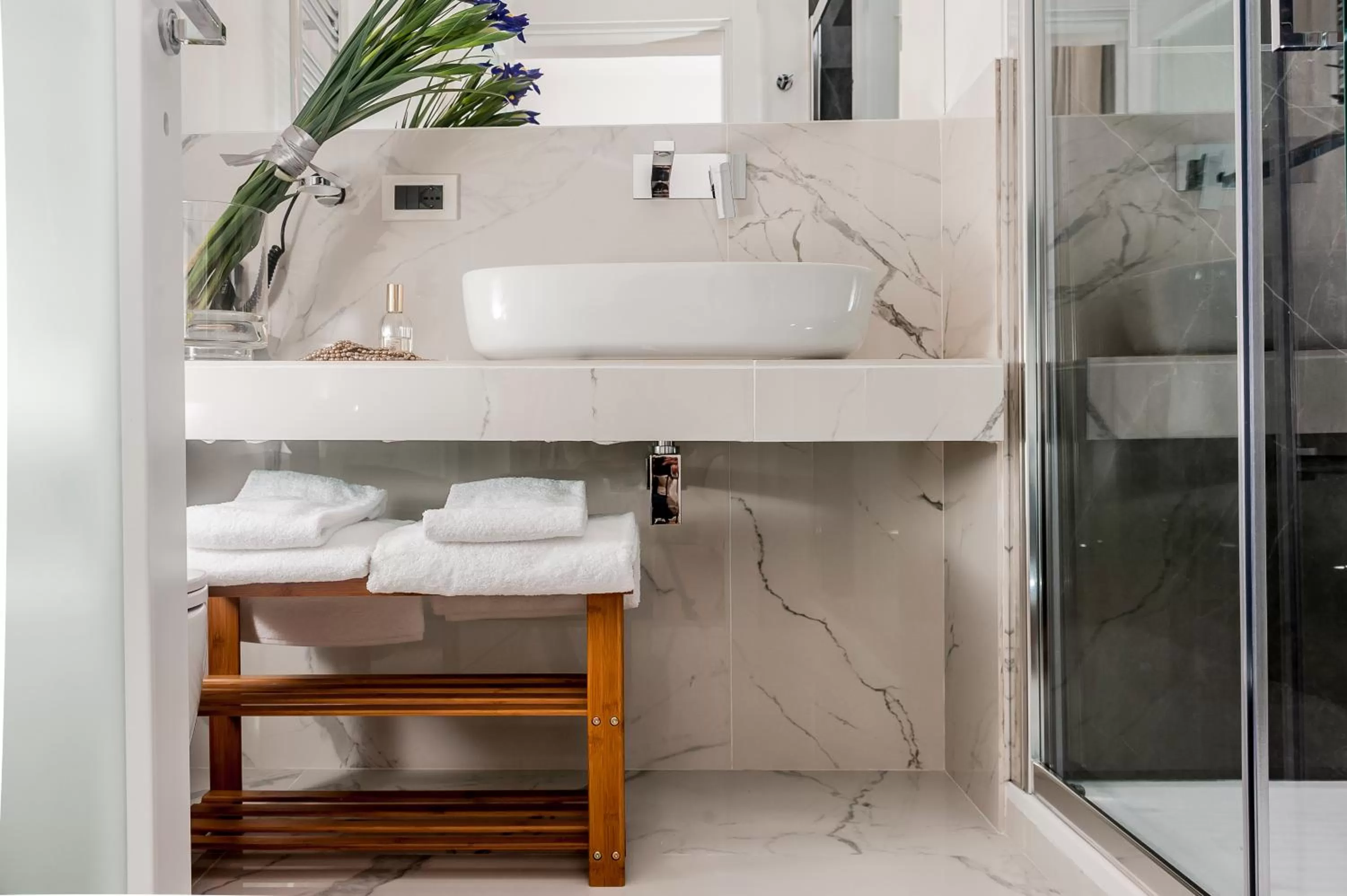 Shower in Argentina Residenza Style Hotel