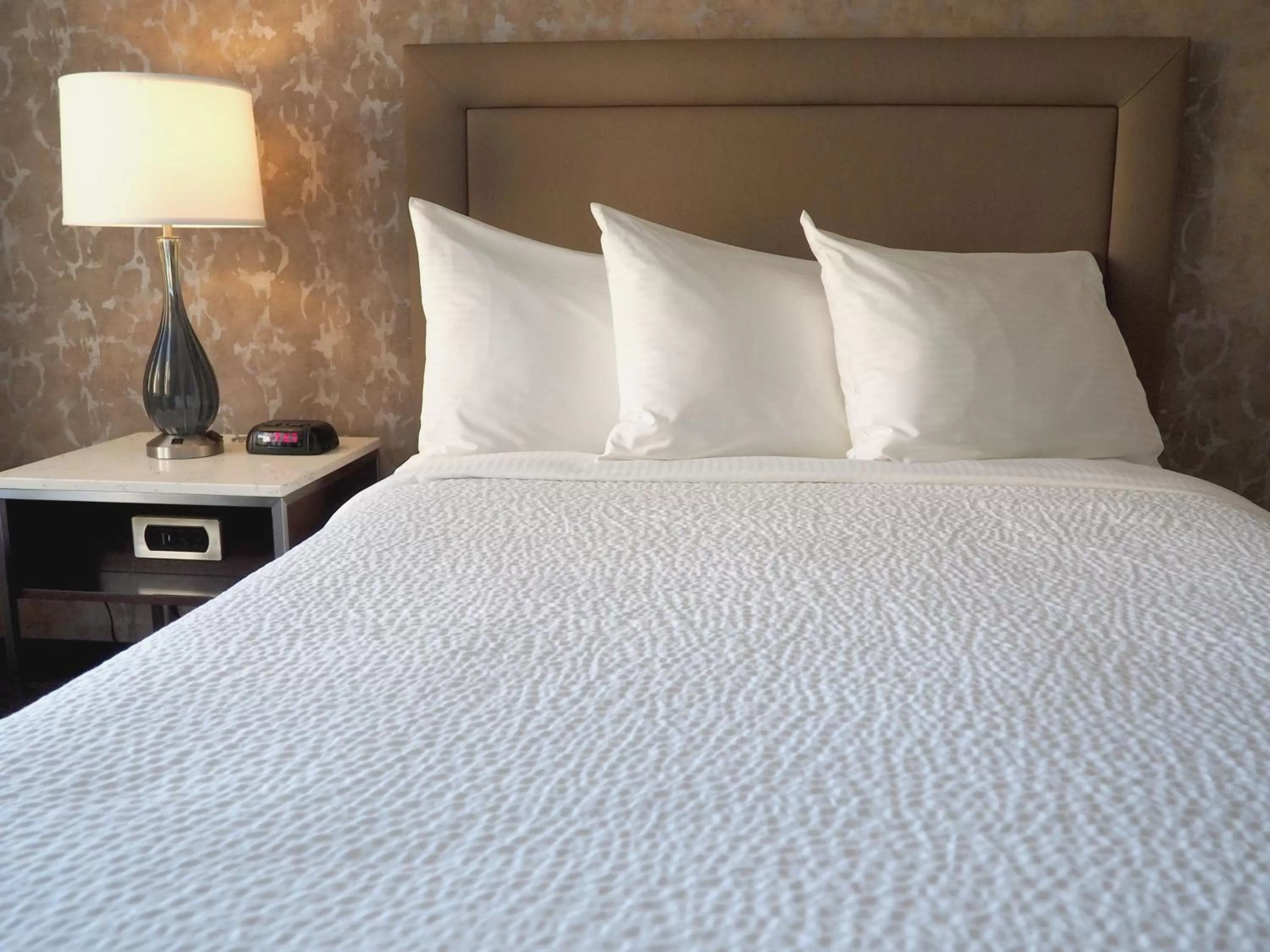 Bed in Kahler Grand Hotel