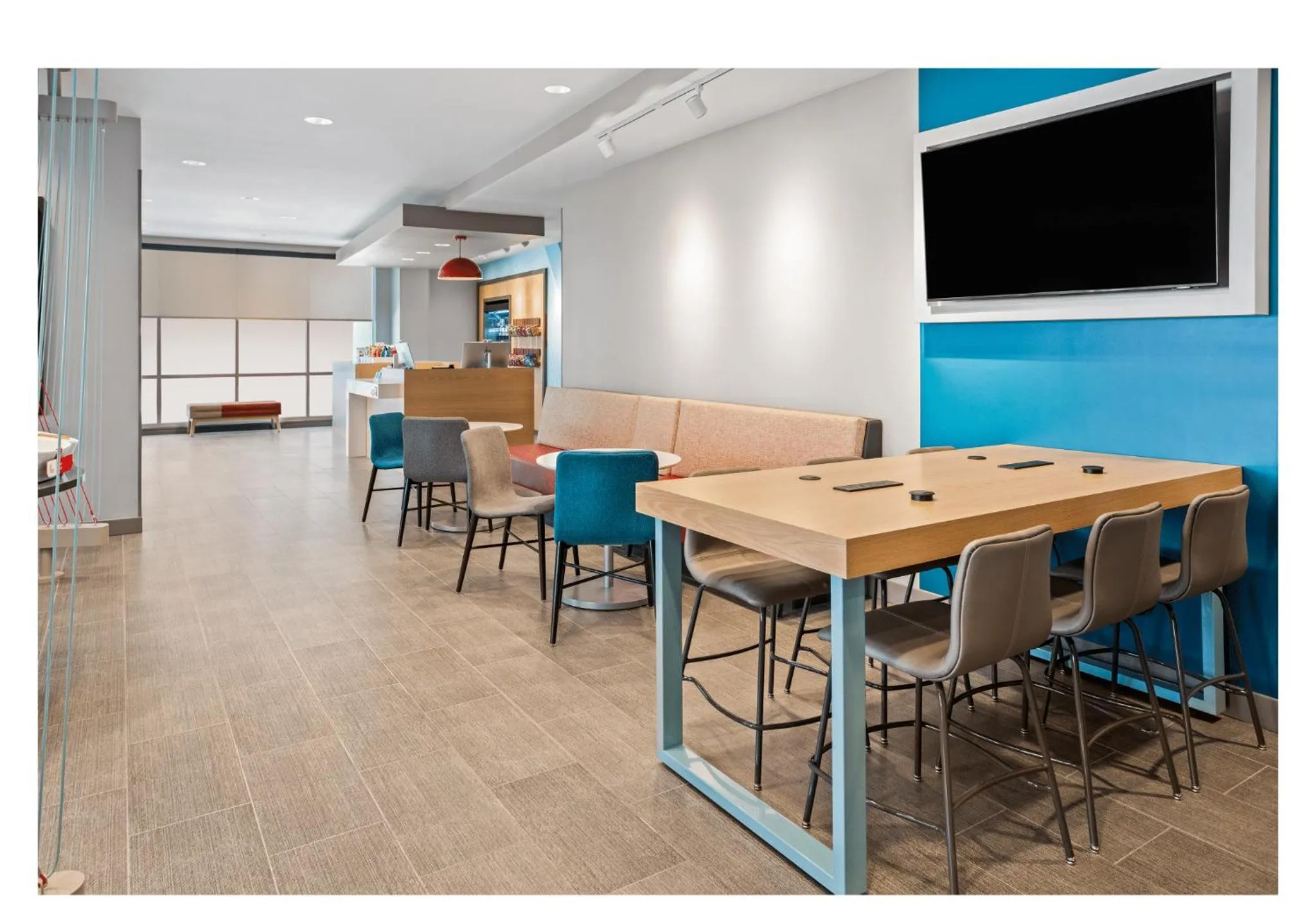 avid hotels - Brooklyn Dyker Heights by IHG