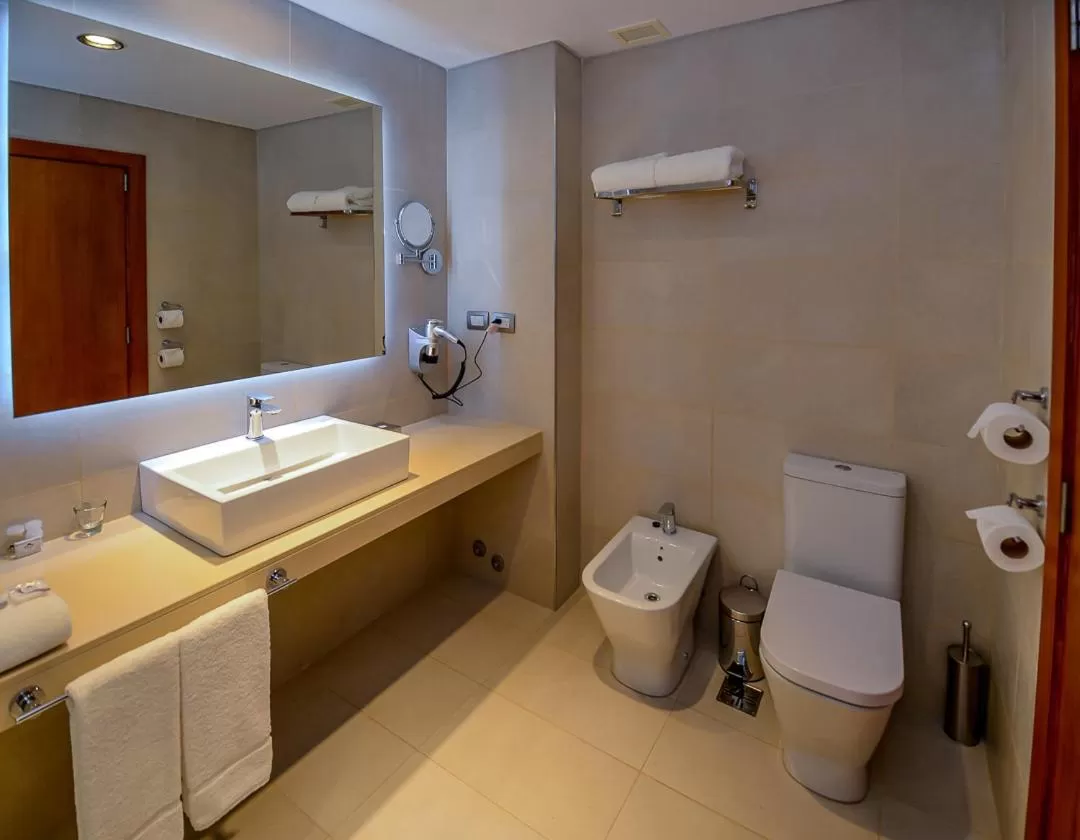 Bathroom in La Recova Hotel & Spa