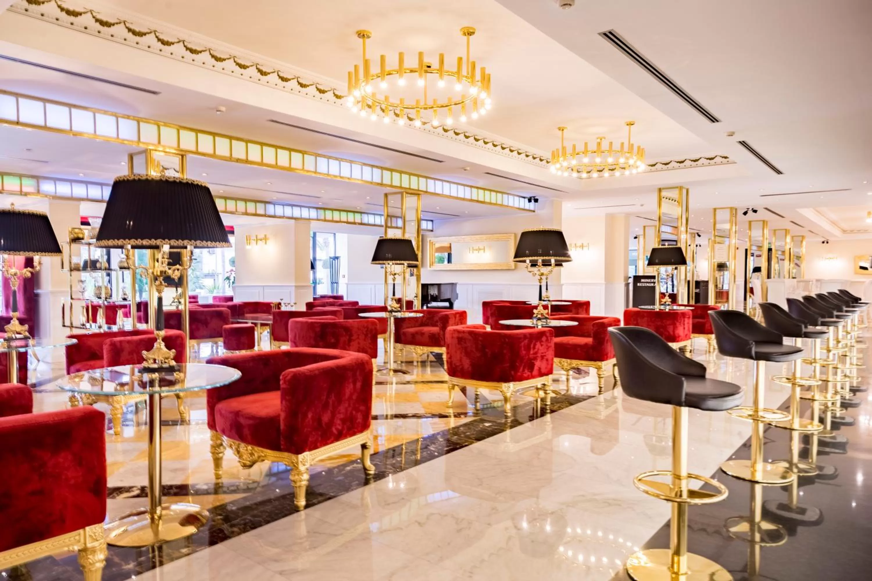 Lounge or bar in Hotel Ariston