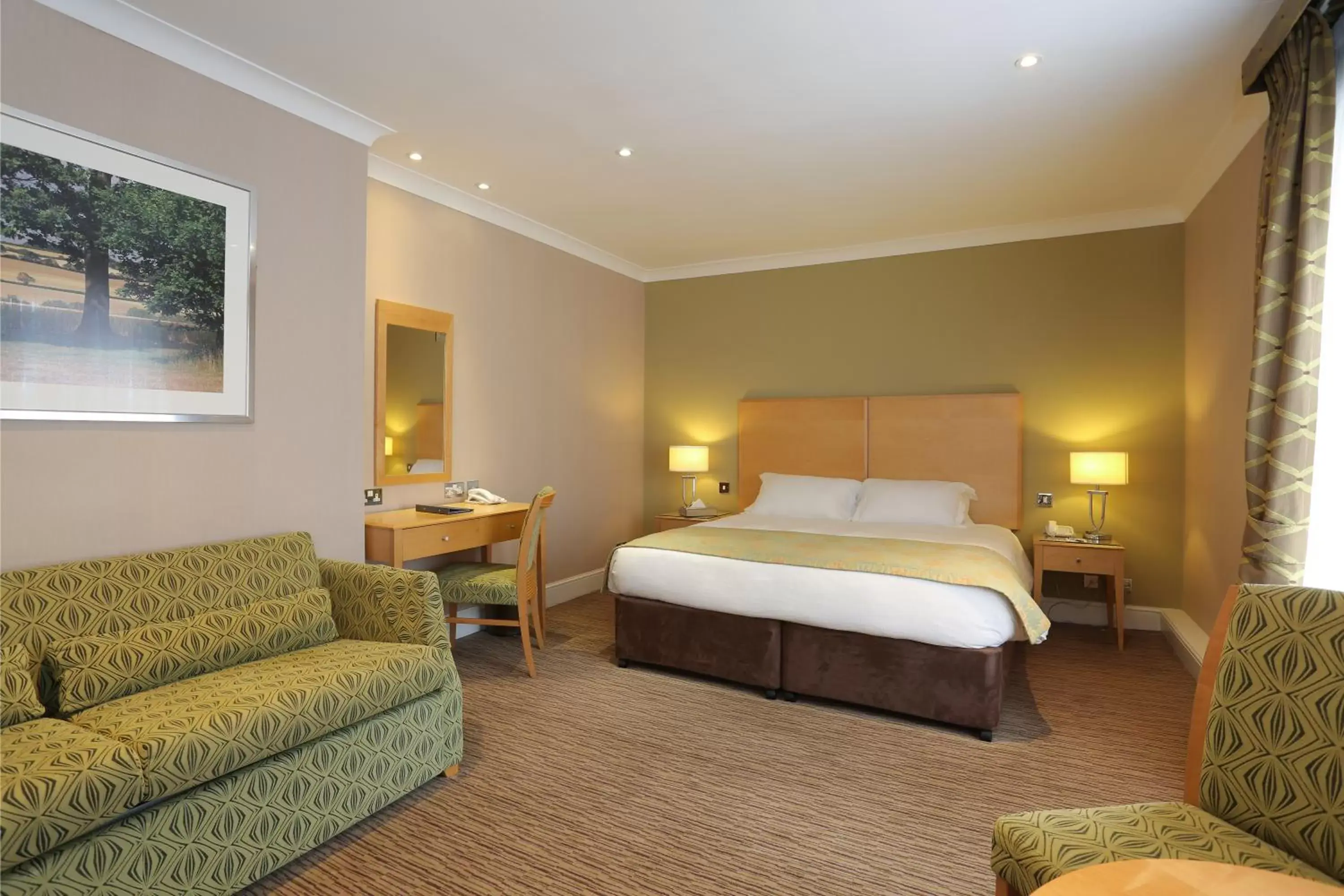 Family Room in West Lodge Park Family Room in West Lodge Park