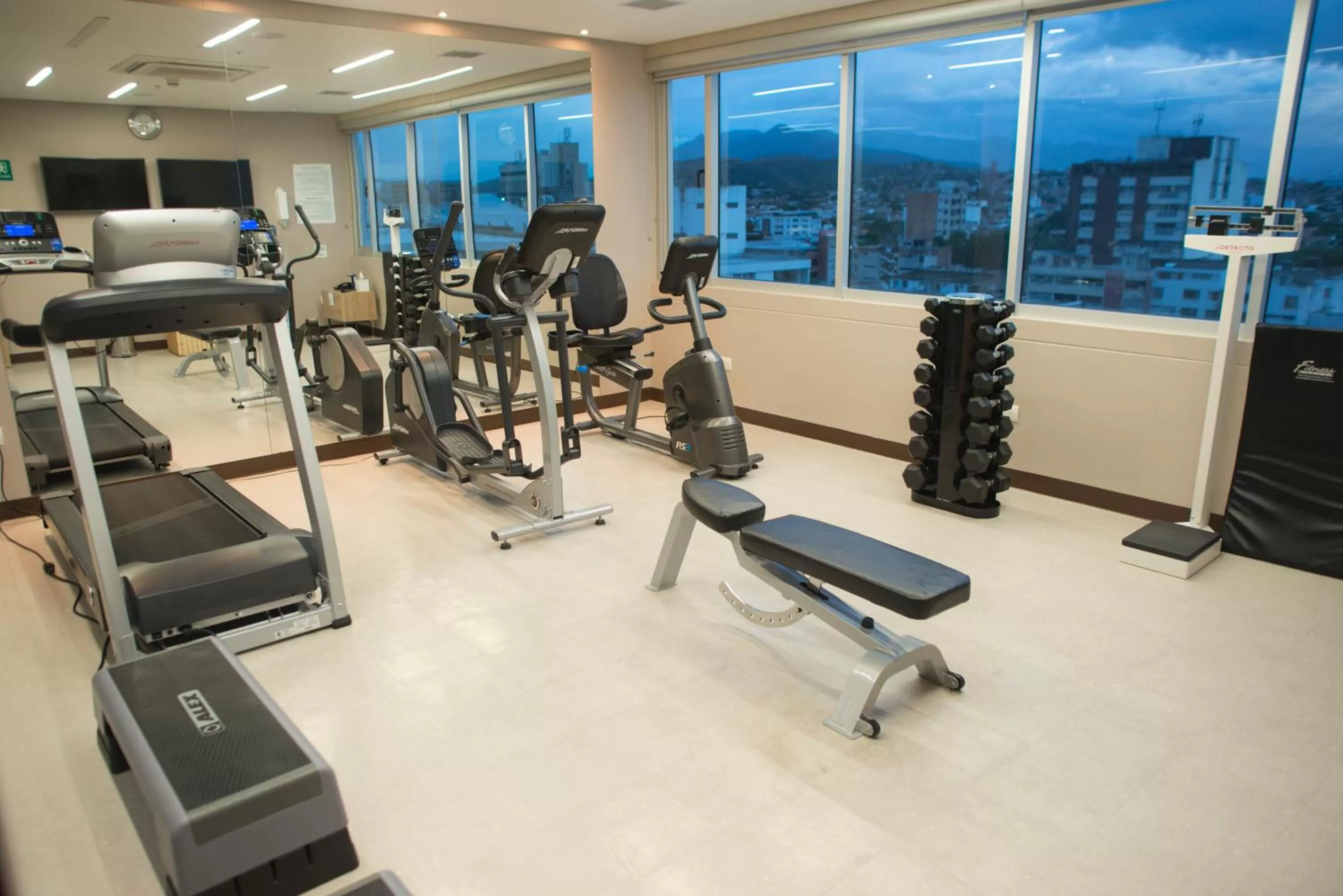 Fitness centre/facilities in Holiday Inn Cúcuta by IHG