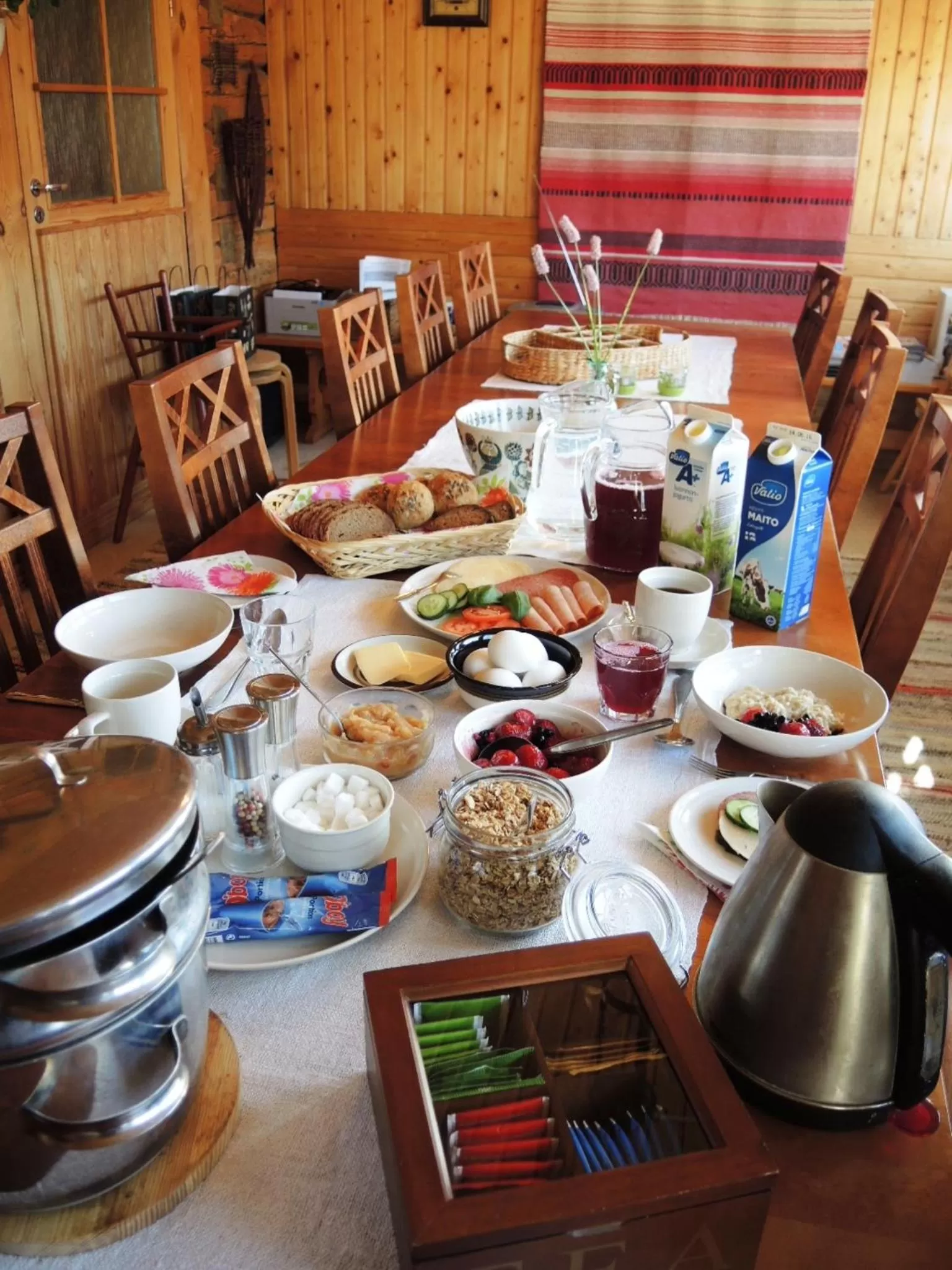 Buffet breakfast, Coffee/Tea Facilities in Tuukkalan Tila B&B