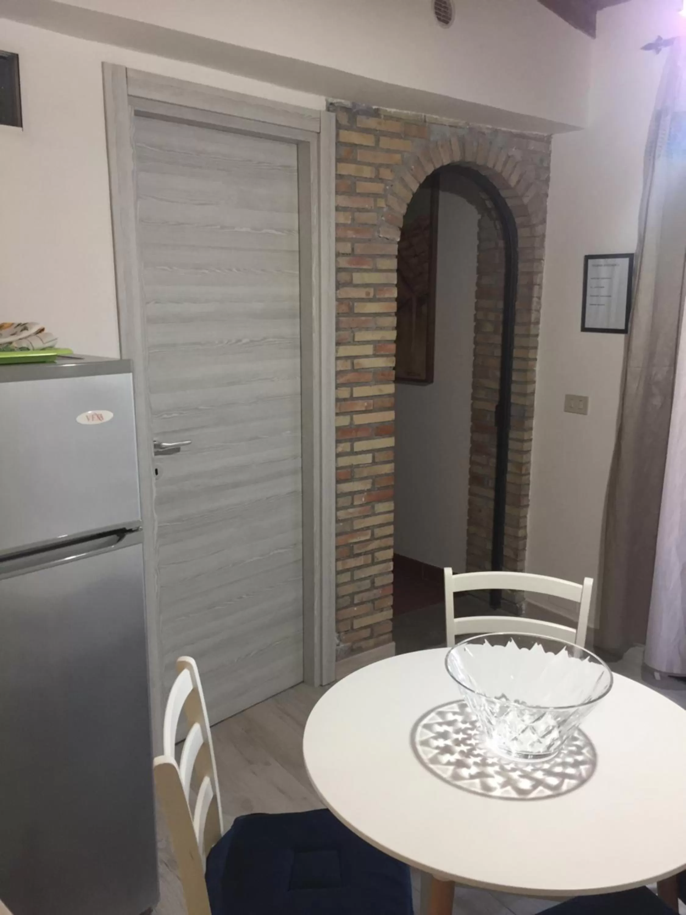 Dining area in ToviMar Apartments