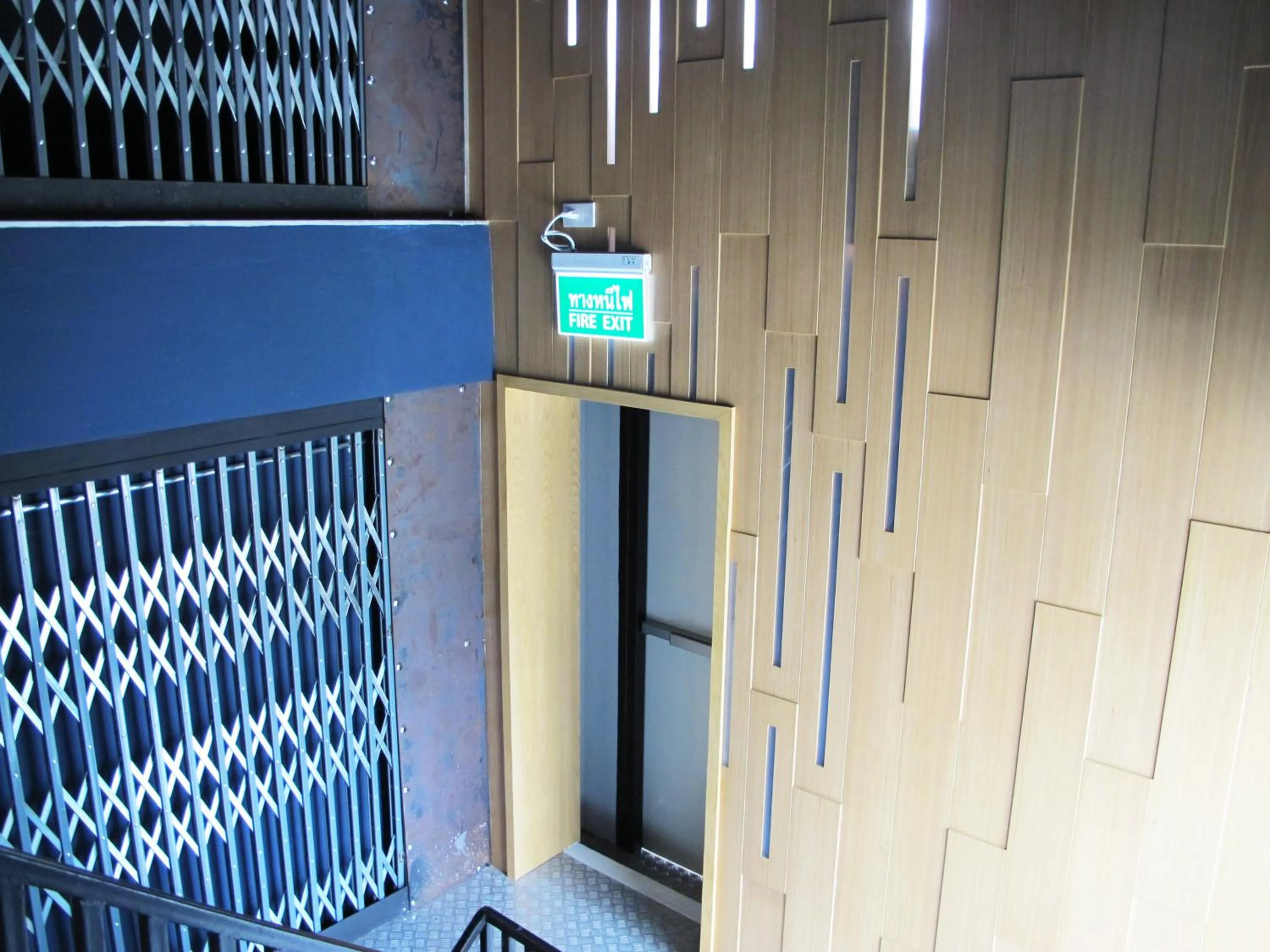 Area and facilities in The Plug Hotel