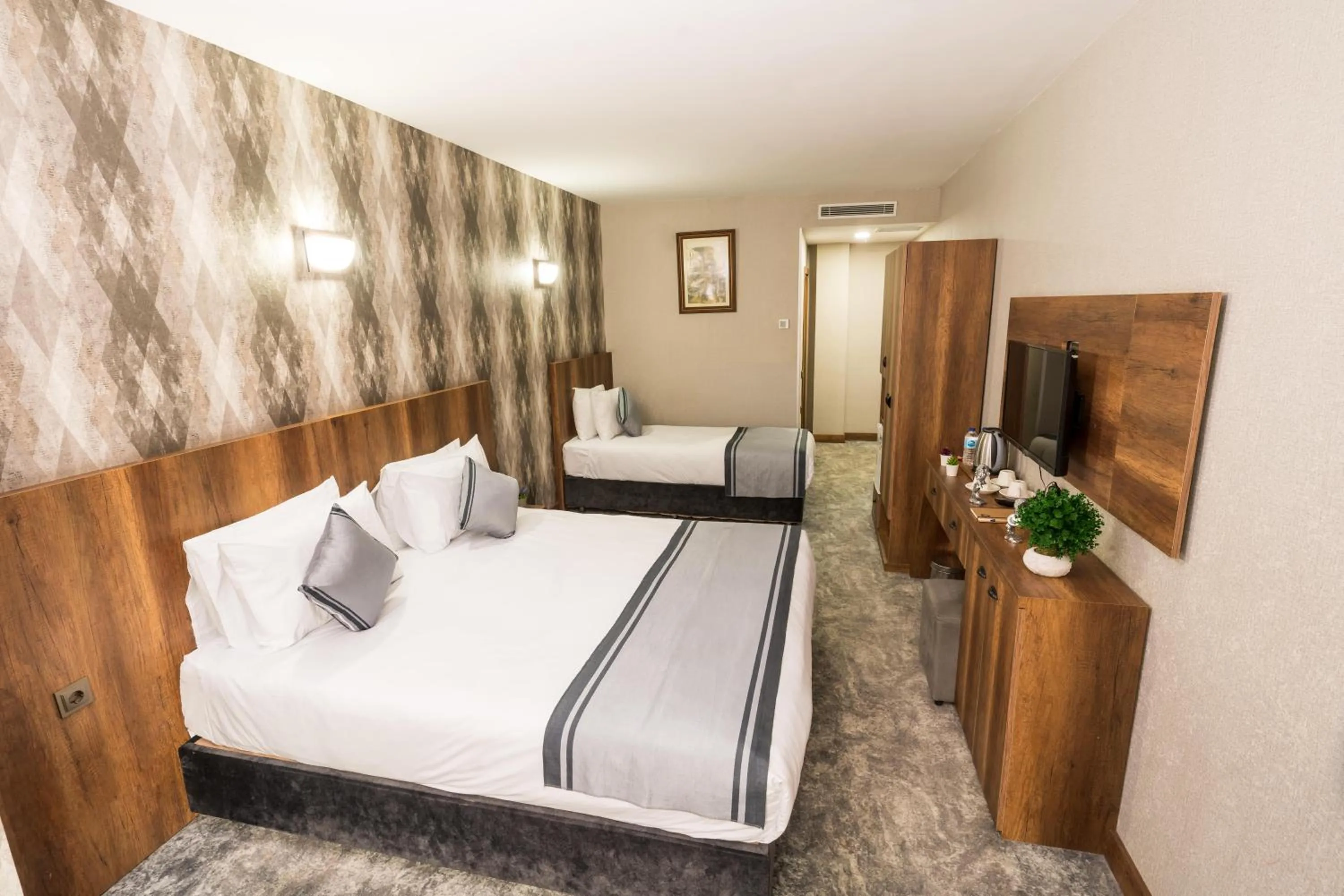 Bedroom, Bed in Istanbul Airport Express Hotel