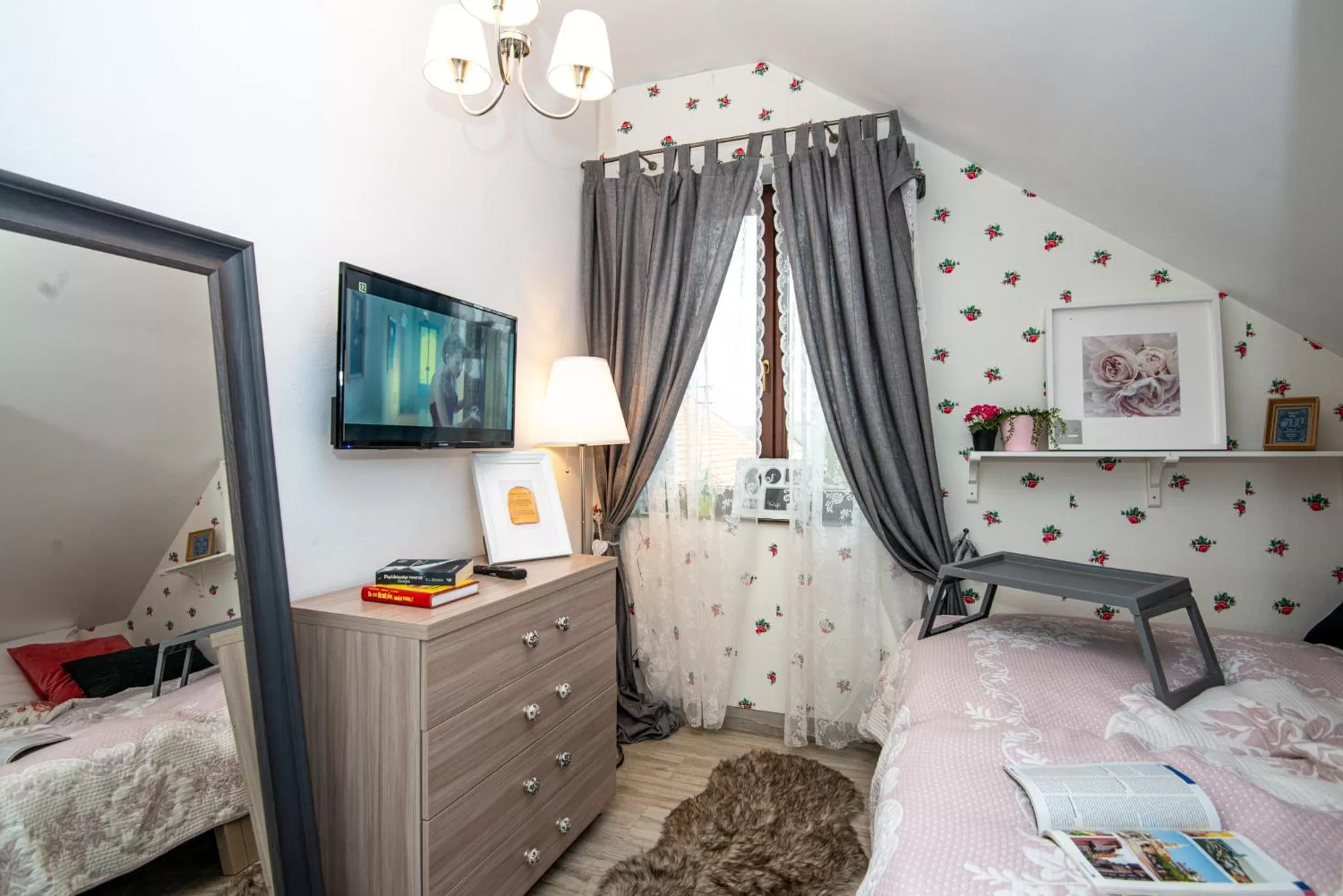 Bed in Pokoje w Starej Karczmie - by Upstairs