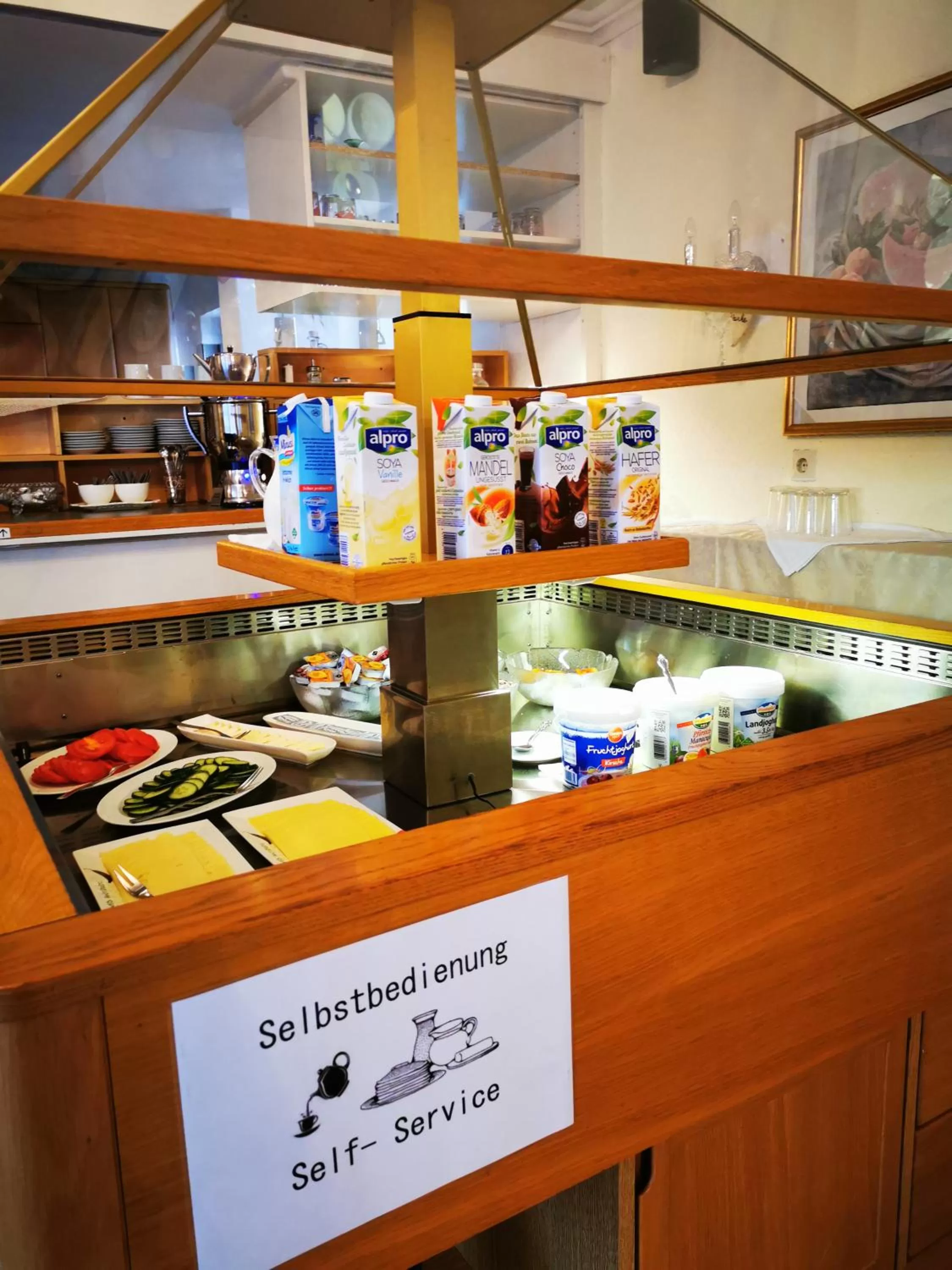 Food and drinks in Pension Mozart