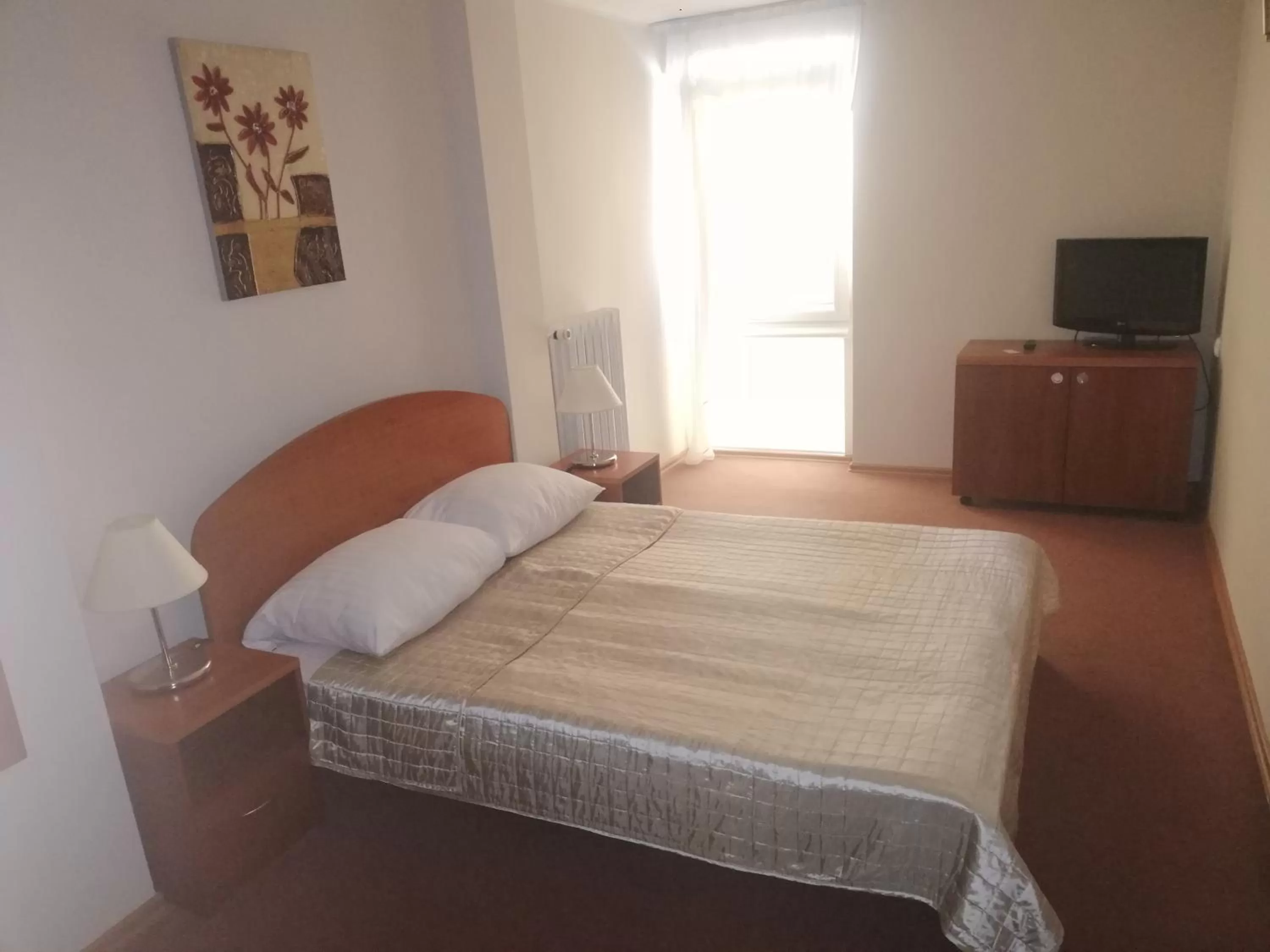 Photo of the whole room, Bed in Hotel Gromada Łomża