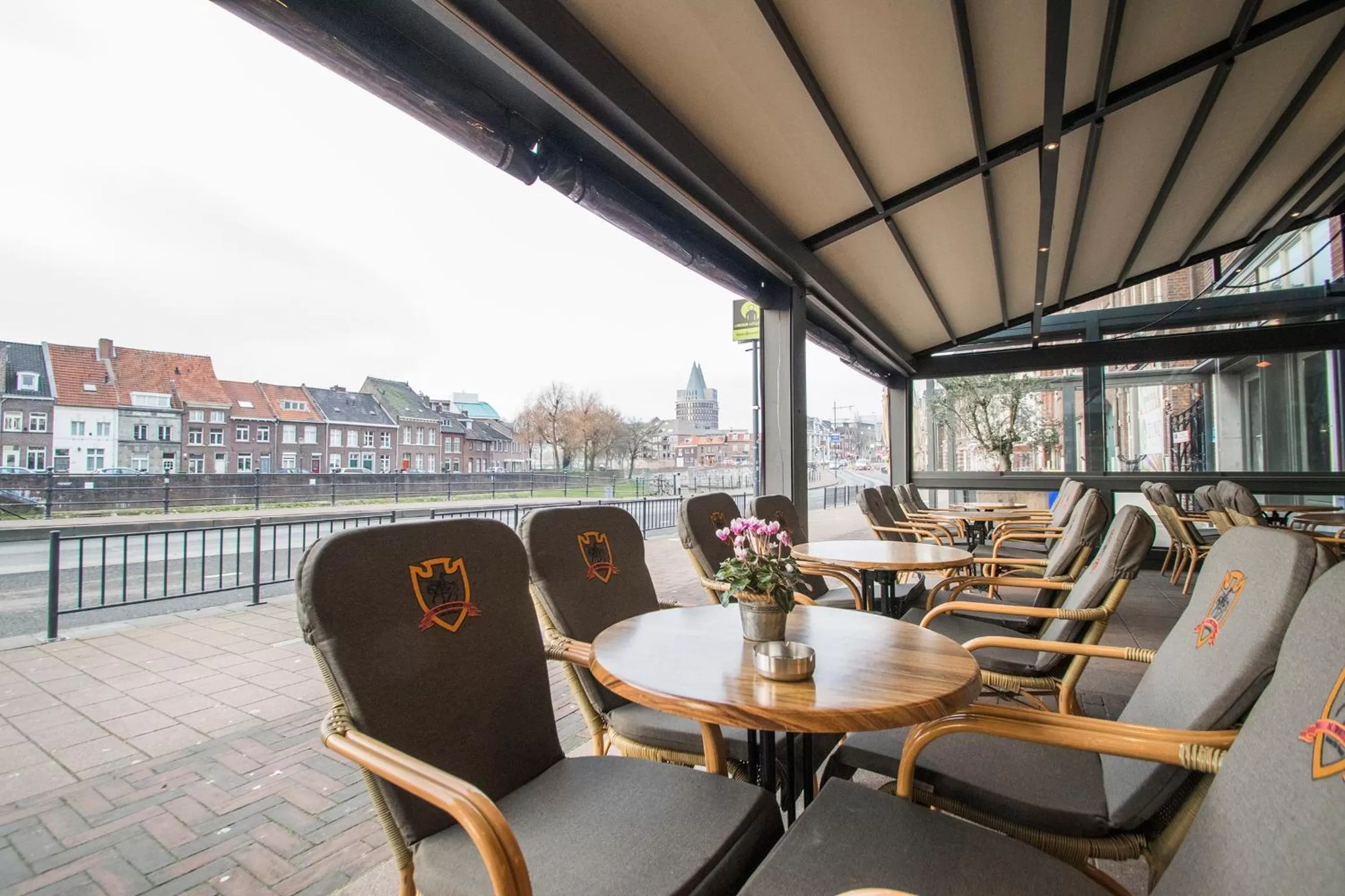 Property building in Hotel en Grand Café De Pauw