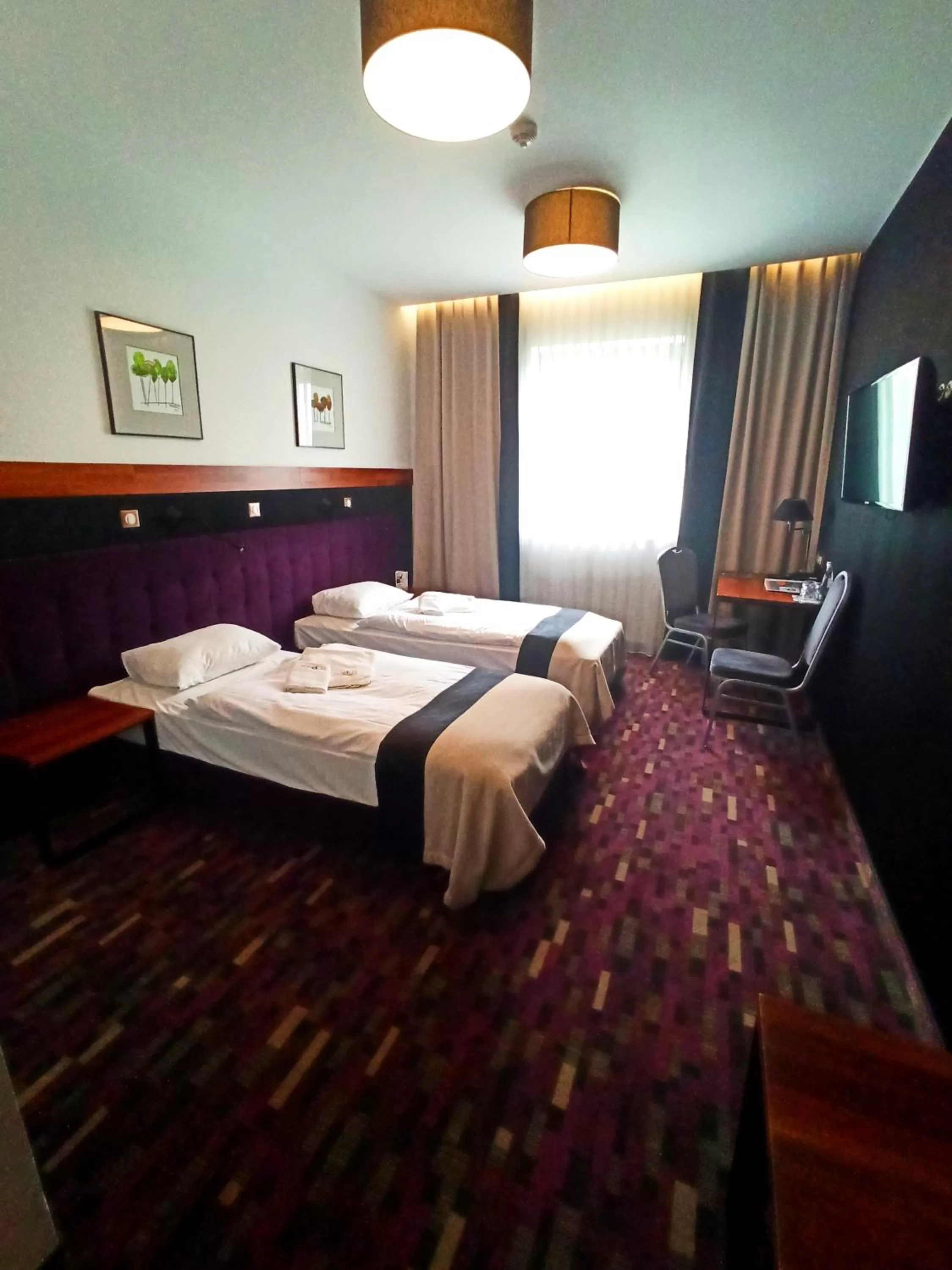 Bedroom, Bed in Hotel Modus