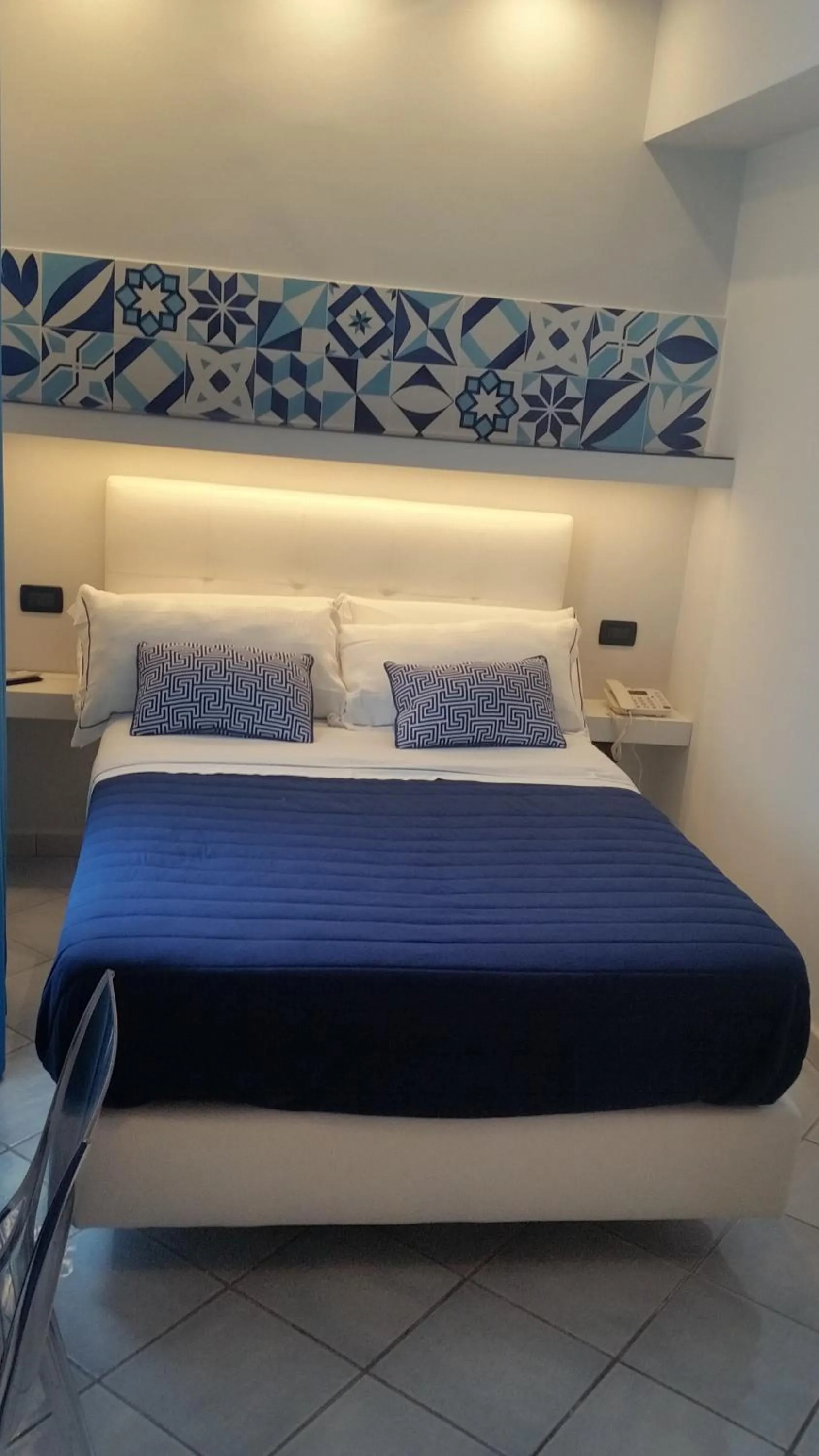 Bedroom, Bed in Hotel Leone