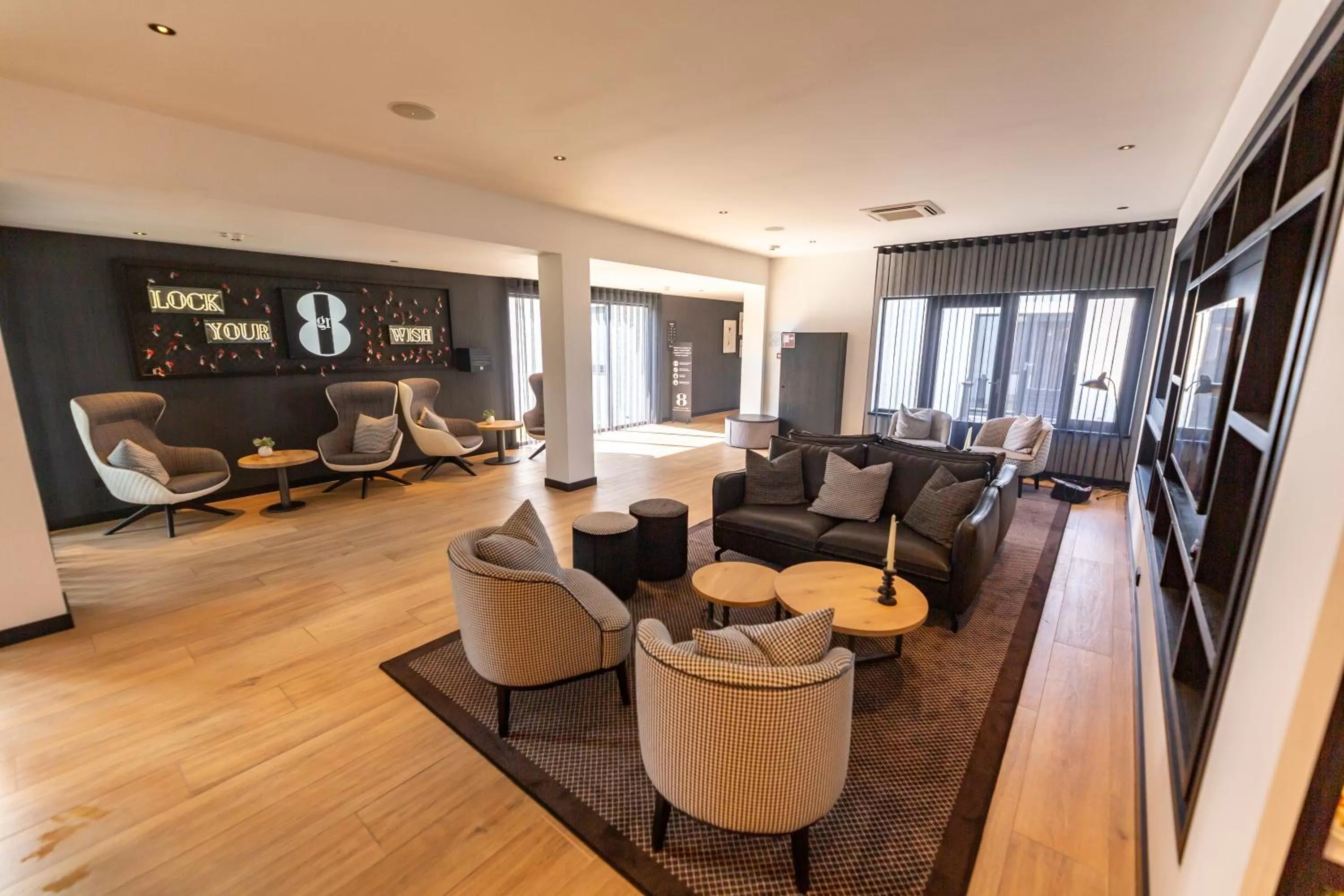 Lobby or reception in Gr8 Hotel Sevenum