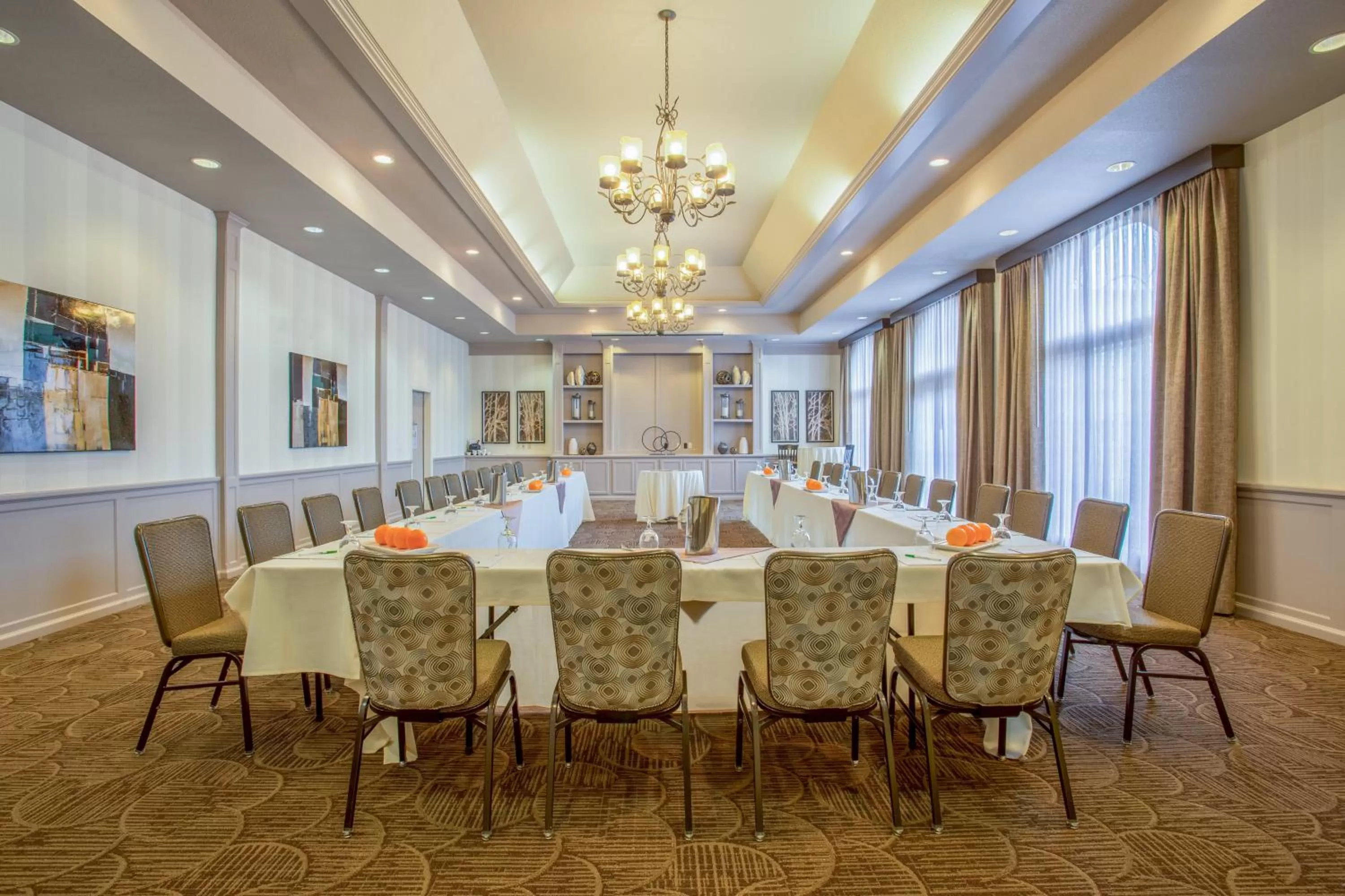Meeting/conference room in Holiday Inn Auburn by IHG