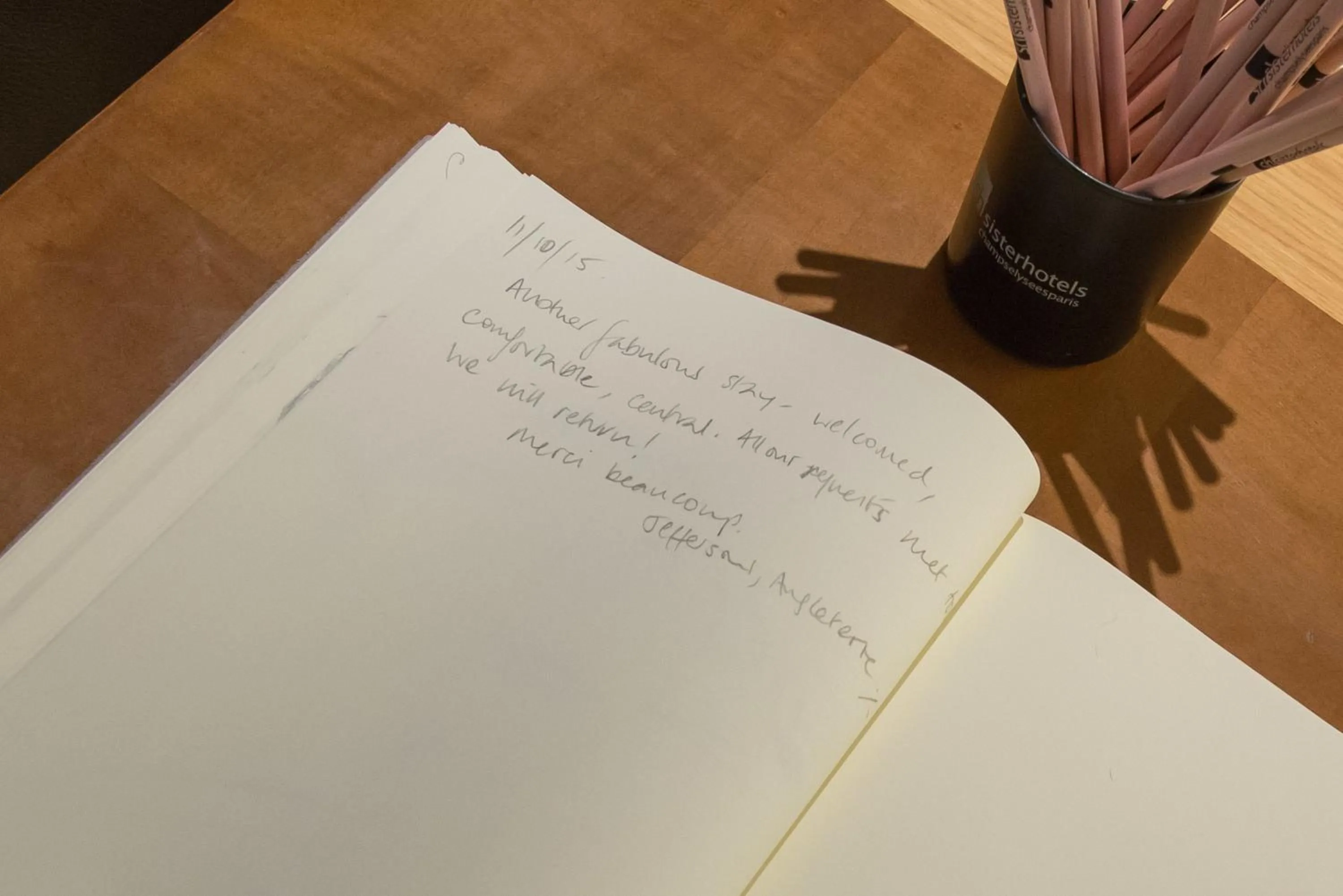 Decorative detail in Etoile Park Hotel