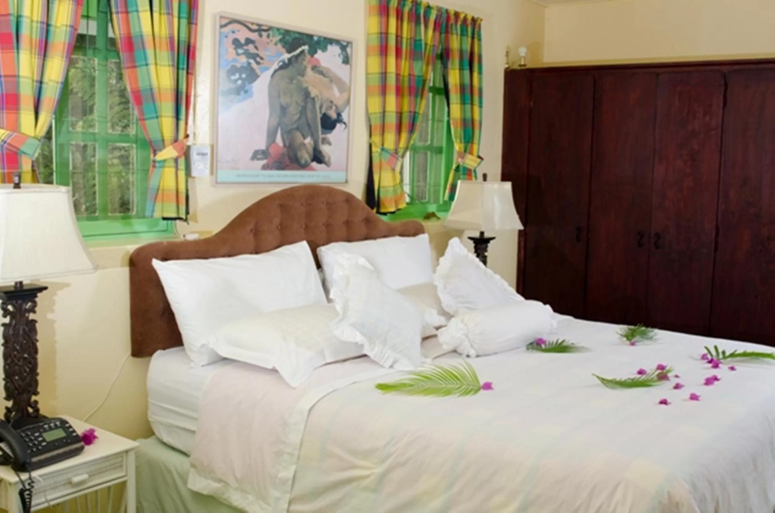 Photo of the whole room, Bed in La Haut Resort