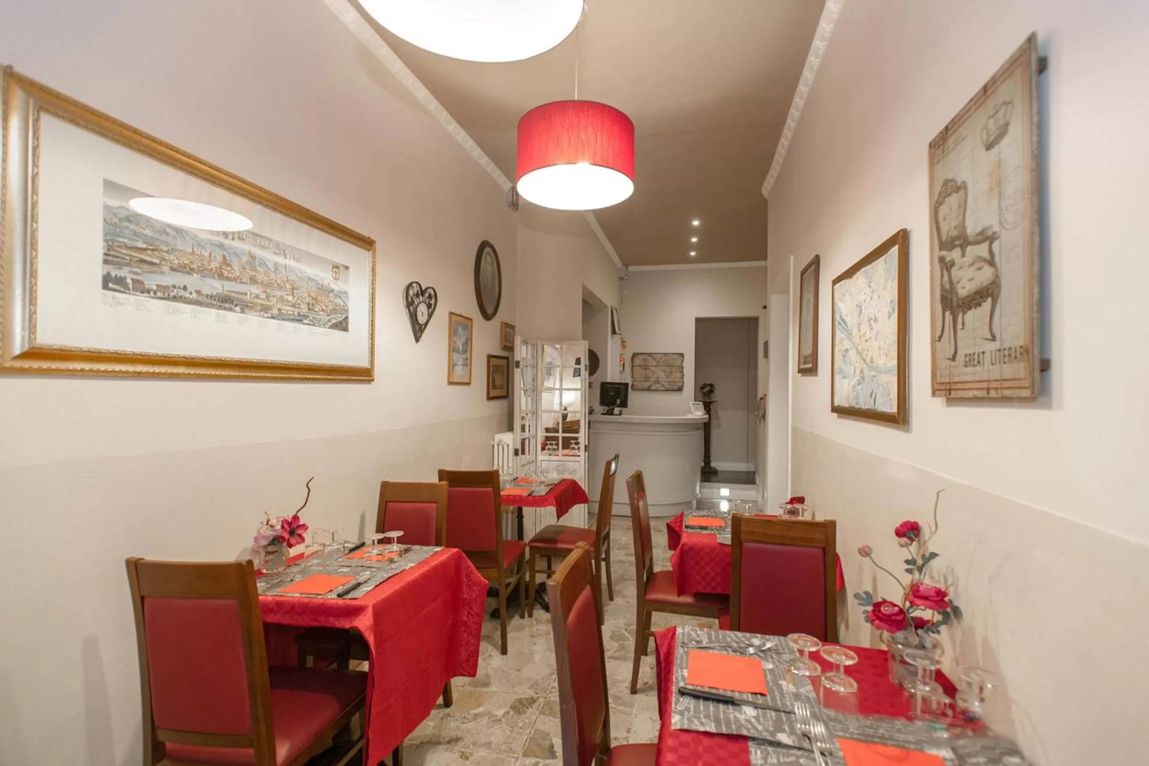 Restaurant/places to eat in Hotel Masaccio