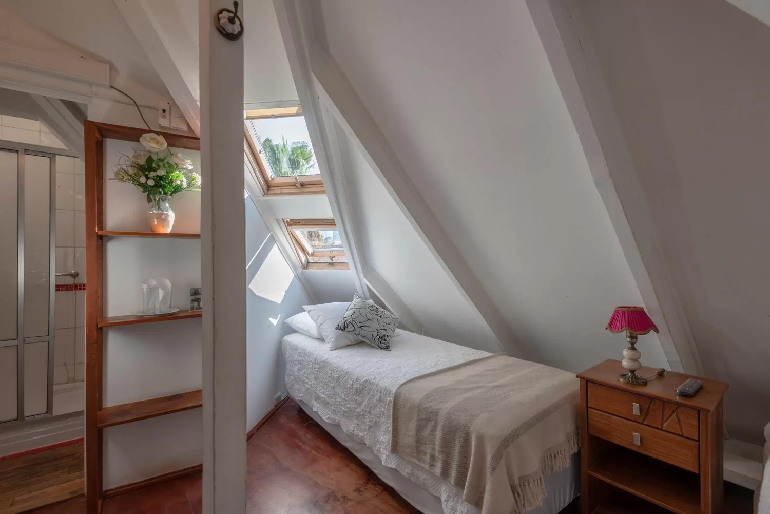 Bed in Providencia Bed & Breakfast