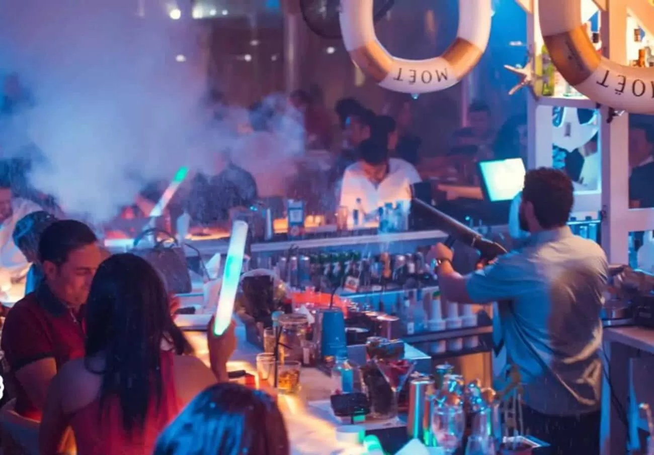 Restaurant/places to eat in Dubai Marine Beach Resort & Spa