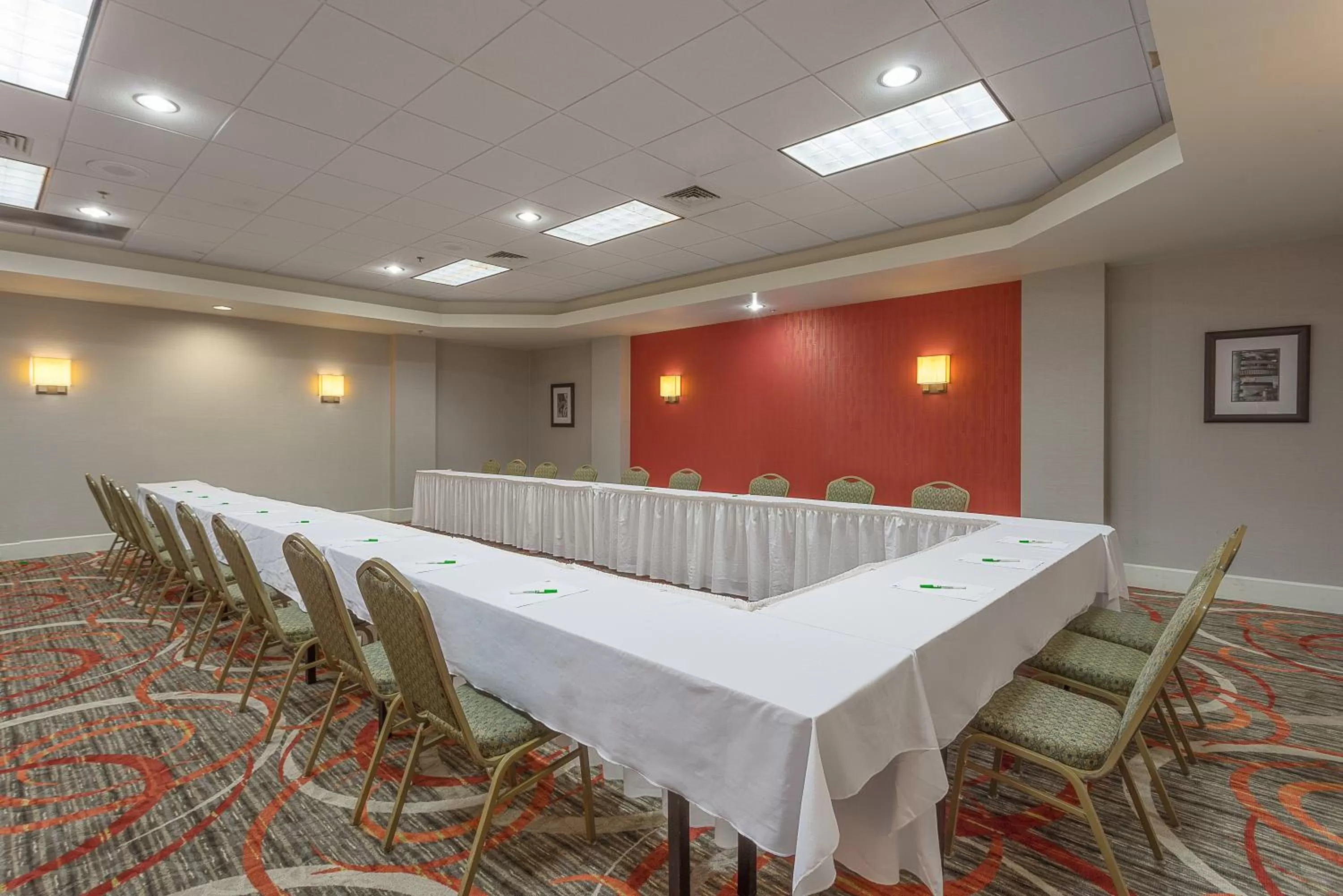 Meeting/conference room in Holiday Inn Harrisburg I-81 Hershey Area by IHG