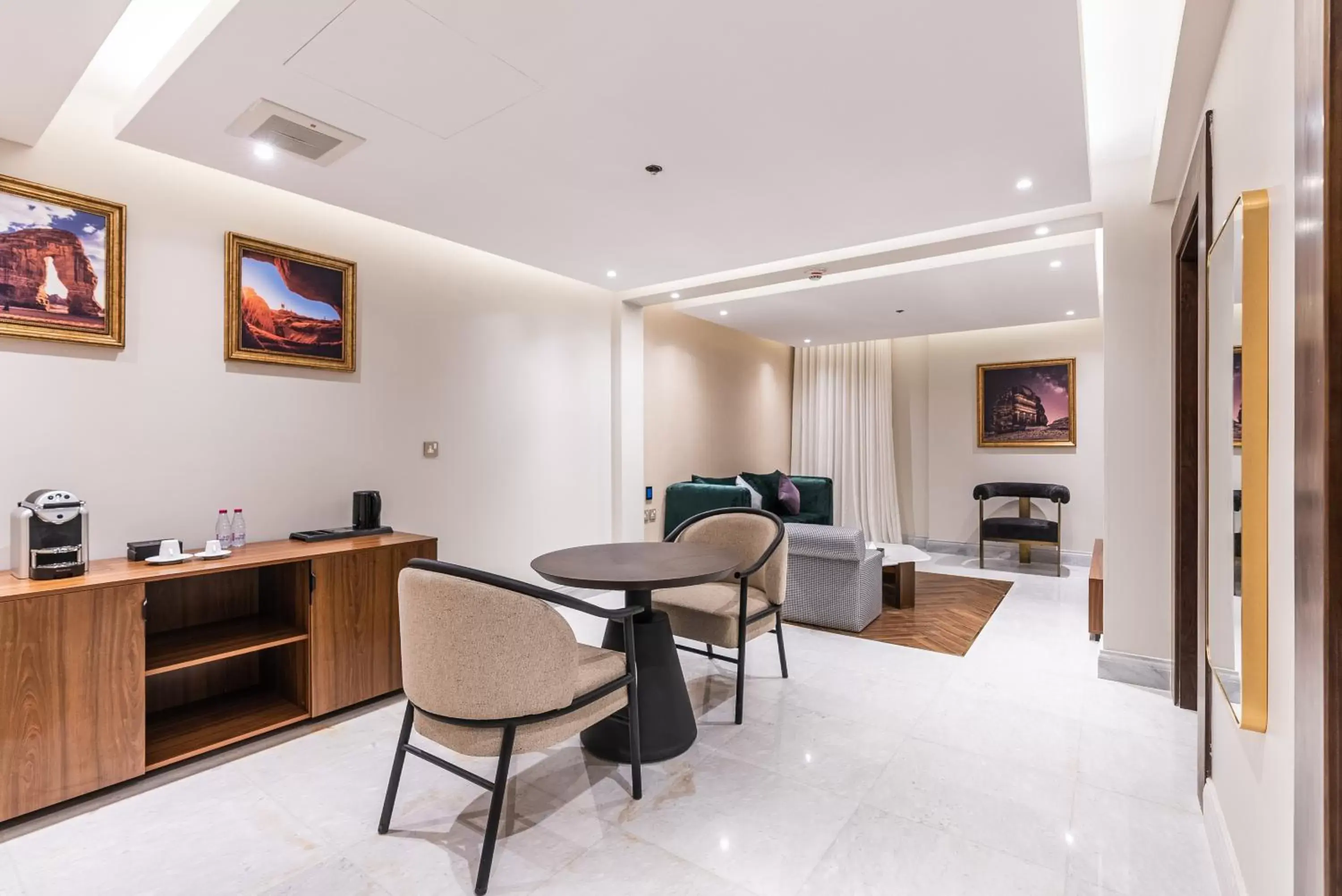 Superior Suite in Tura Hotel Olaya - فندق ترى العليا Superior Suite in Tura Hotel Olaya - فندق ترى العليا