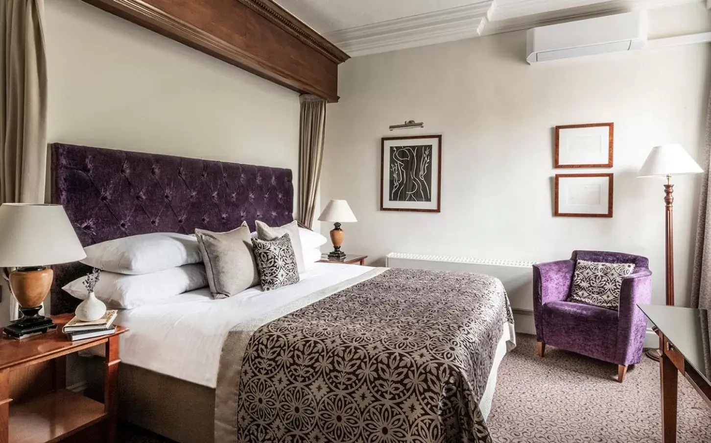Executive Double Room in Brandshatch Place Hotel & Spa Executive Double Room in Brandshatch Place Hotel & Spa