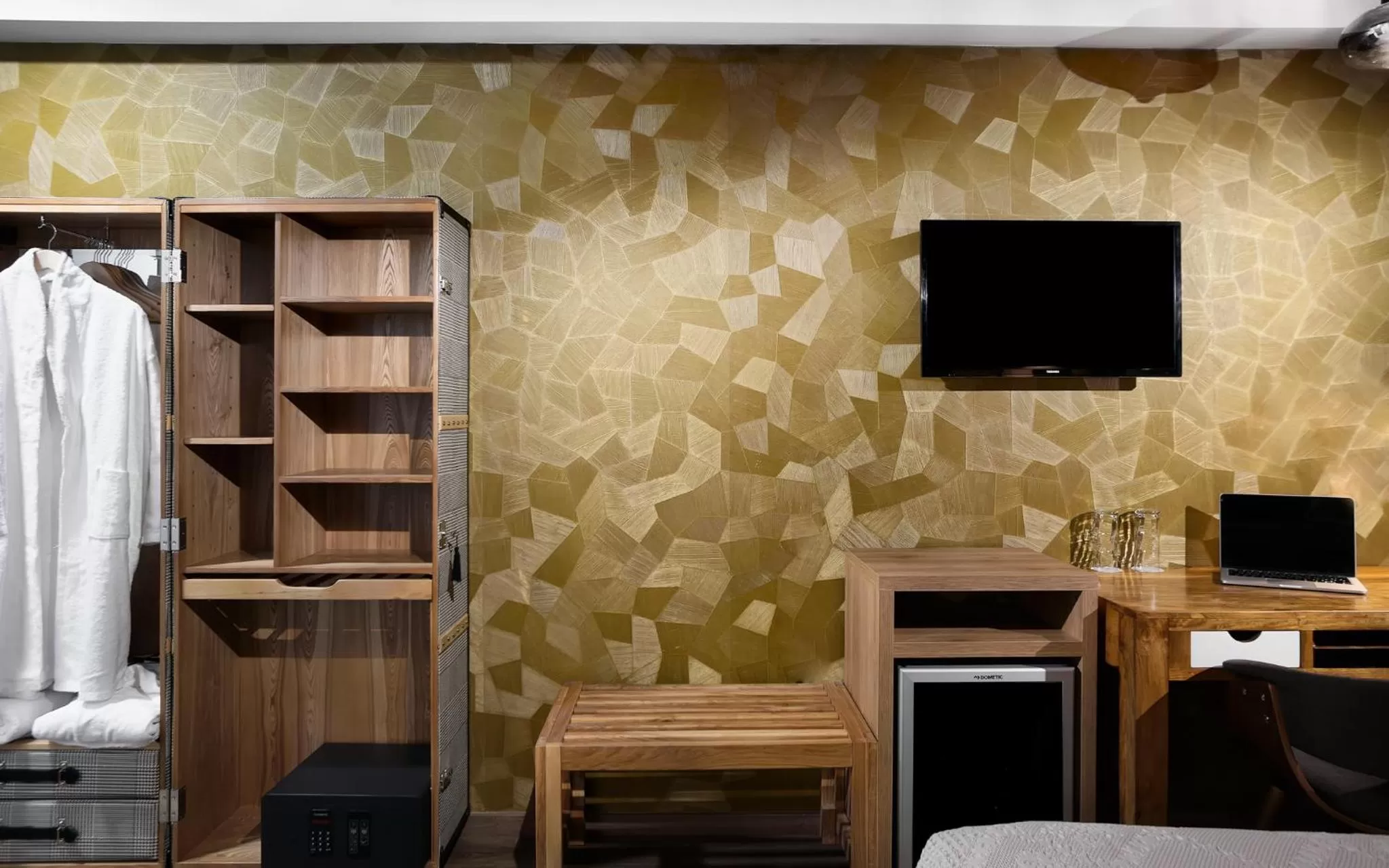 360Degrees Pop Art Hotel