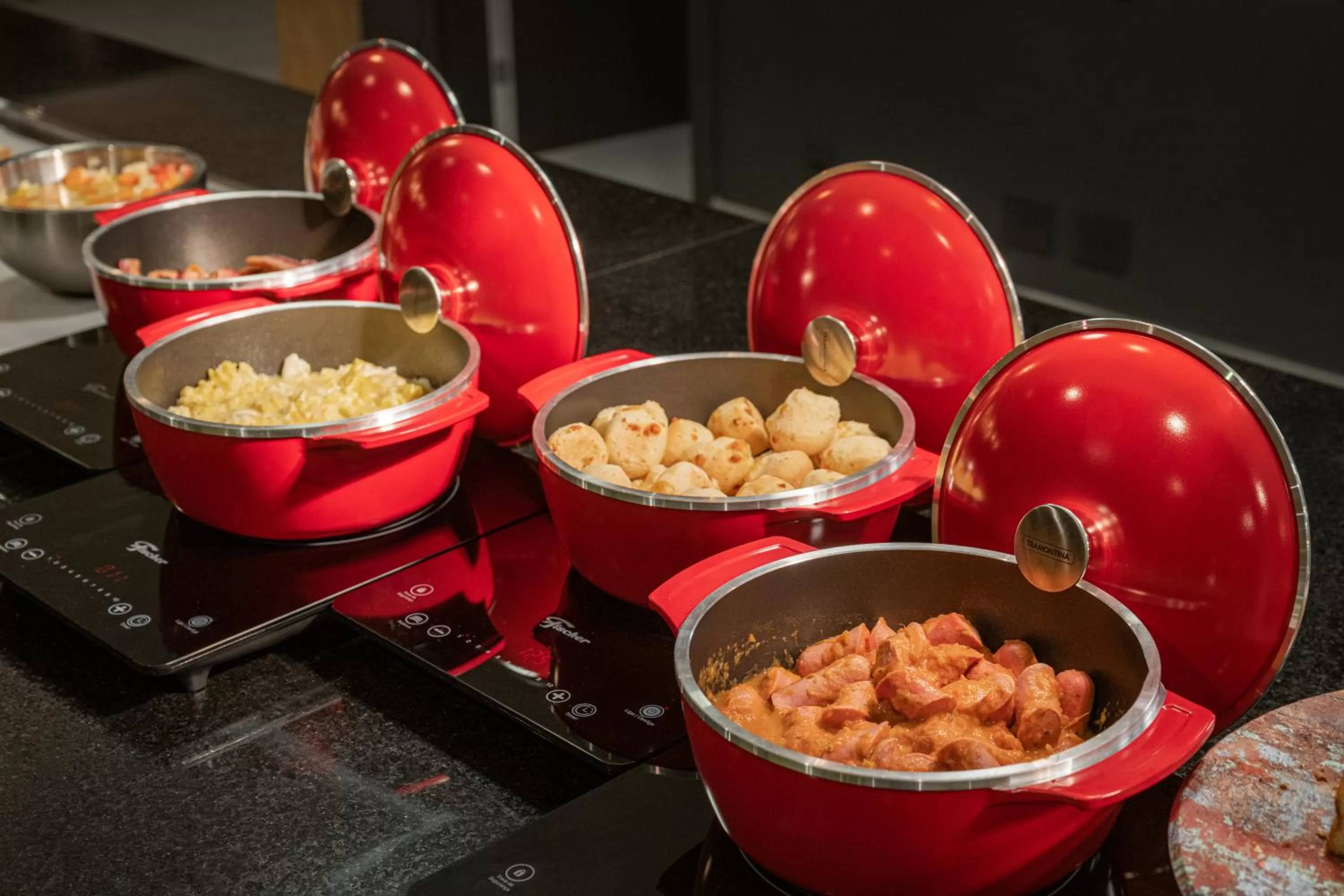 Food and drinks in Intercity Canoas