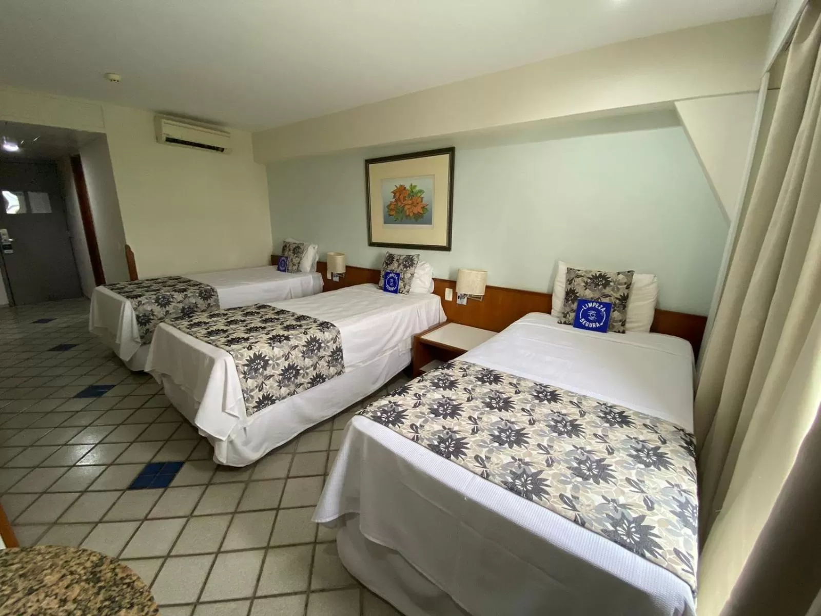 Bed in Blue Tree Towers Rio Poty